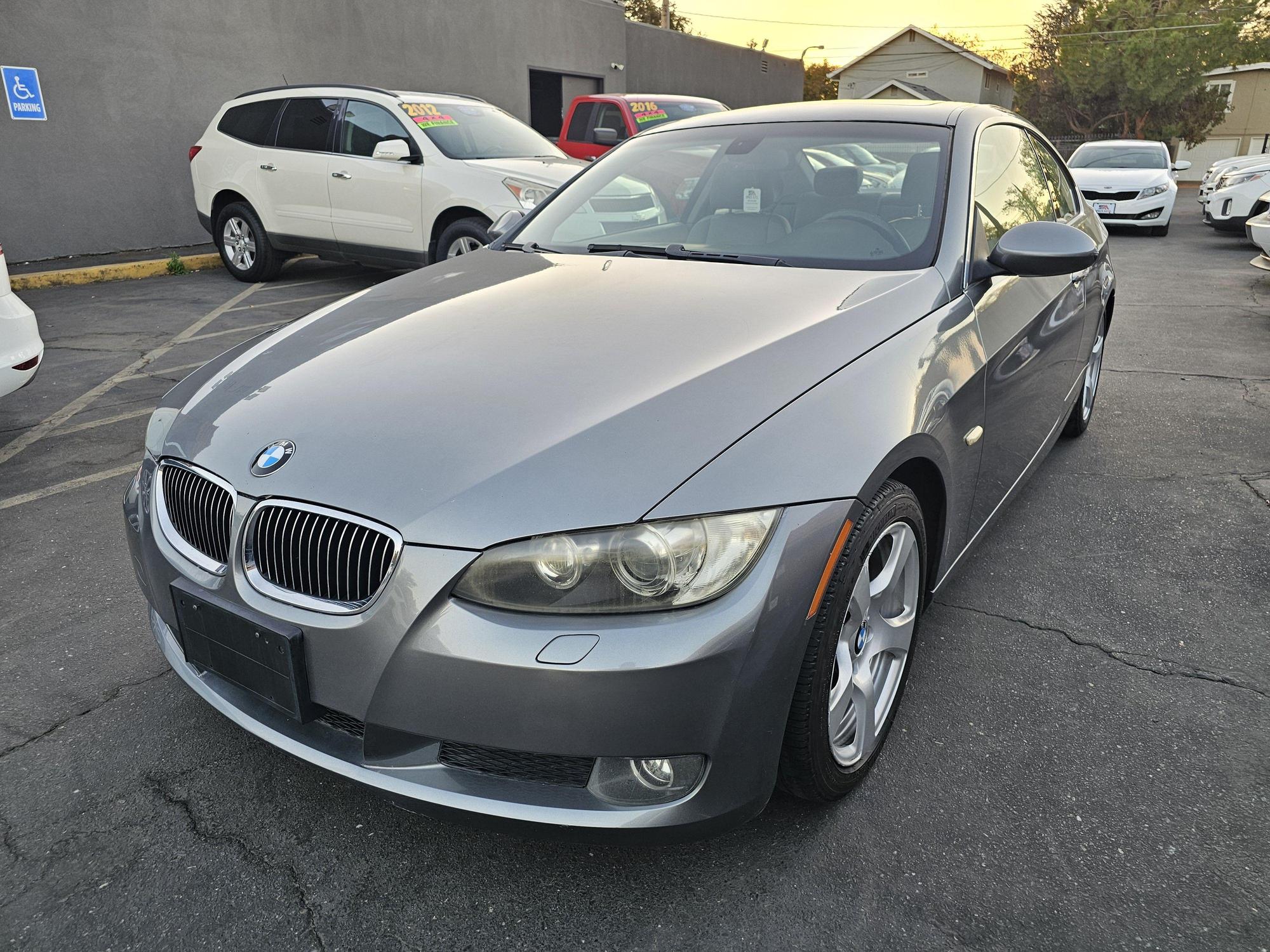 2009 BMW 3 Series 328i photo 25