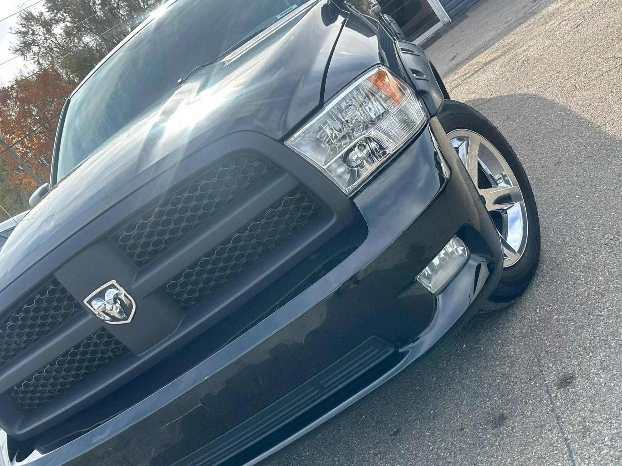 2012 RAM Ram 1500 Pickup ST photo 8