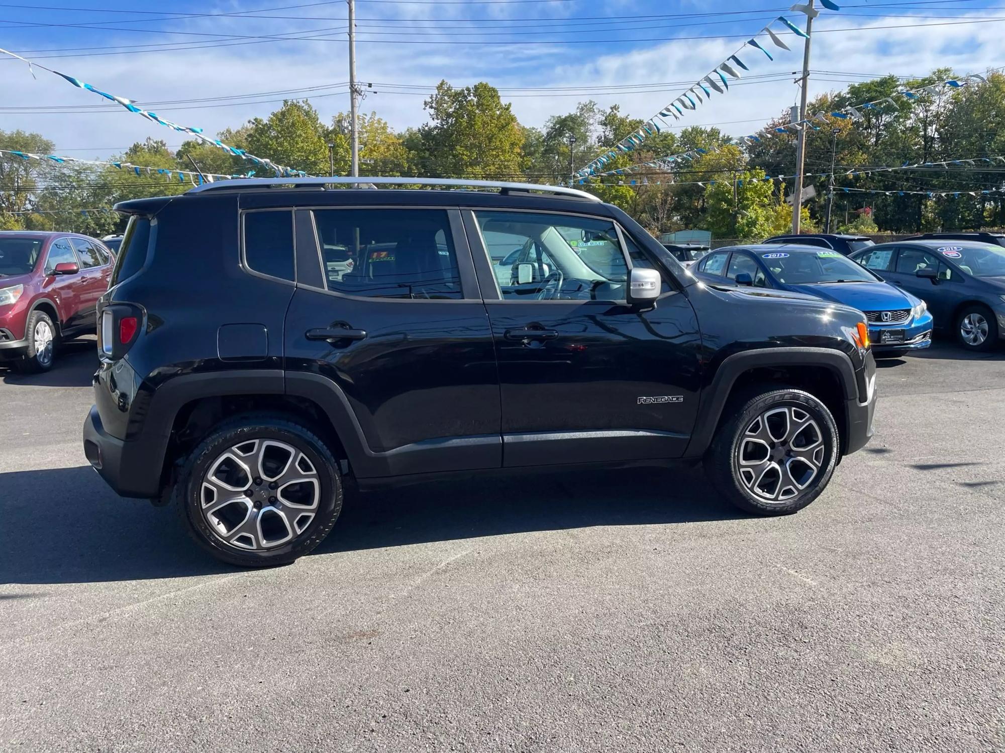 2015 Jeep Renegade Limited photo 96