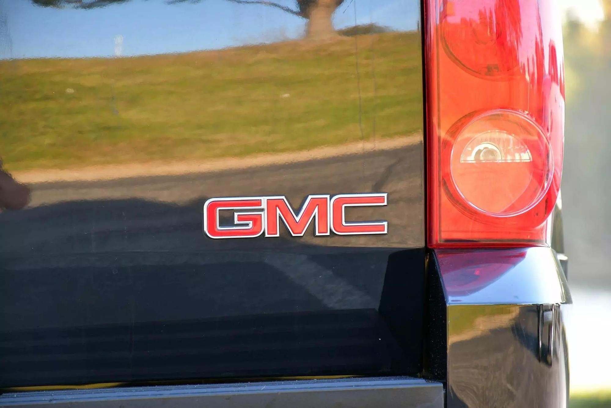 2014 GMC Yukon XL SLT photo 52