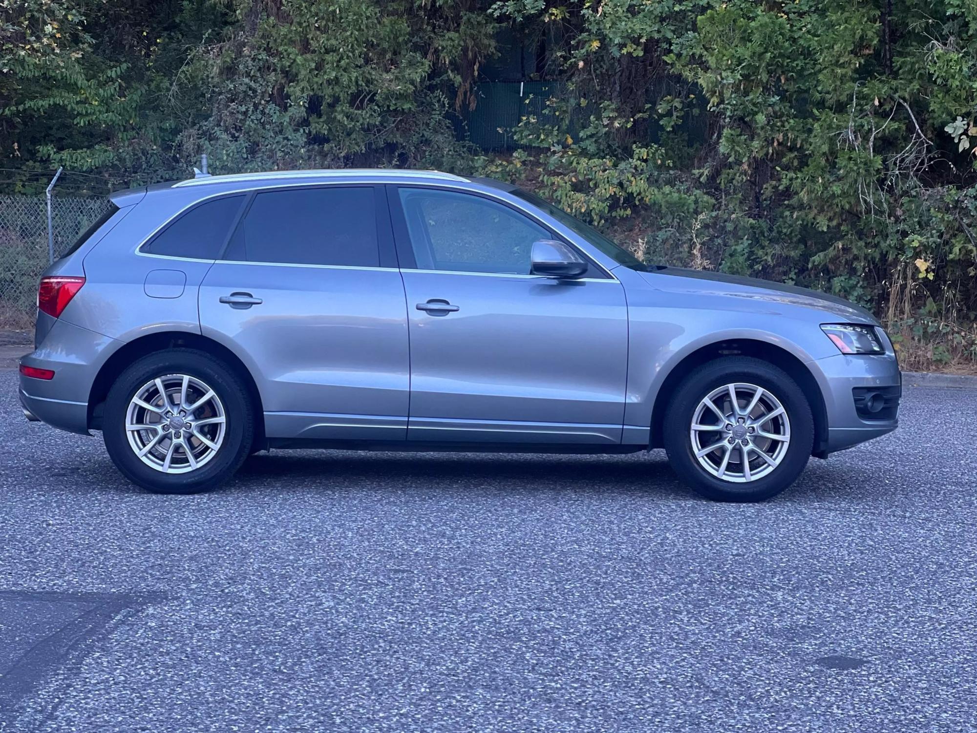 2009 Audi Q5 Premium photo 28