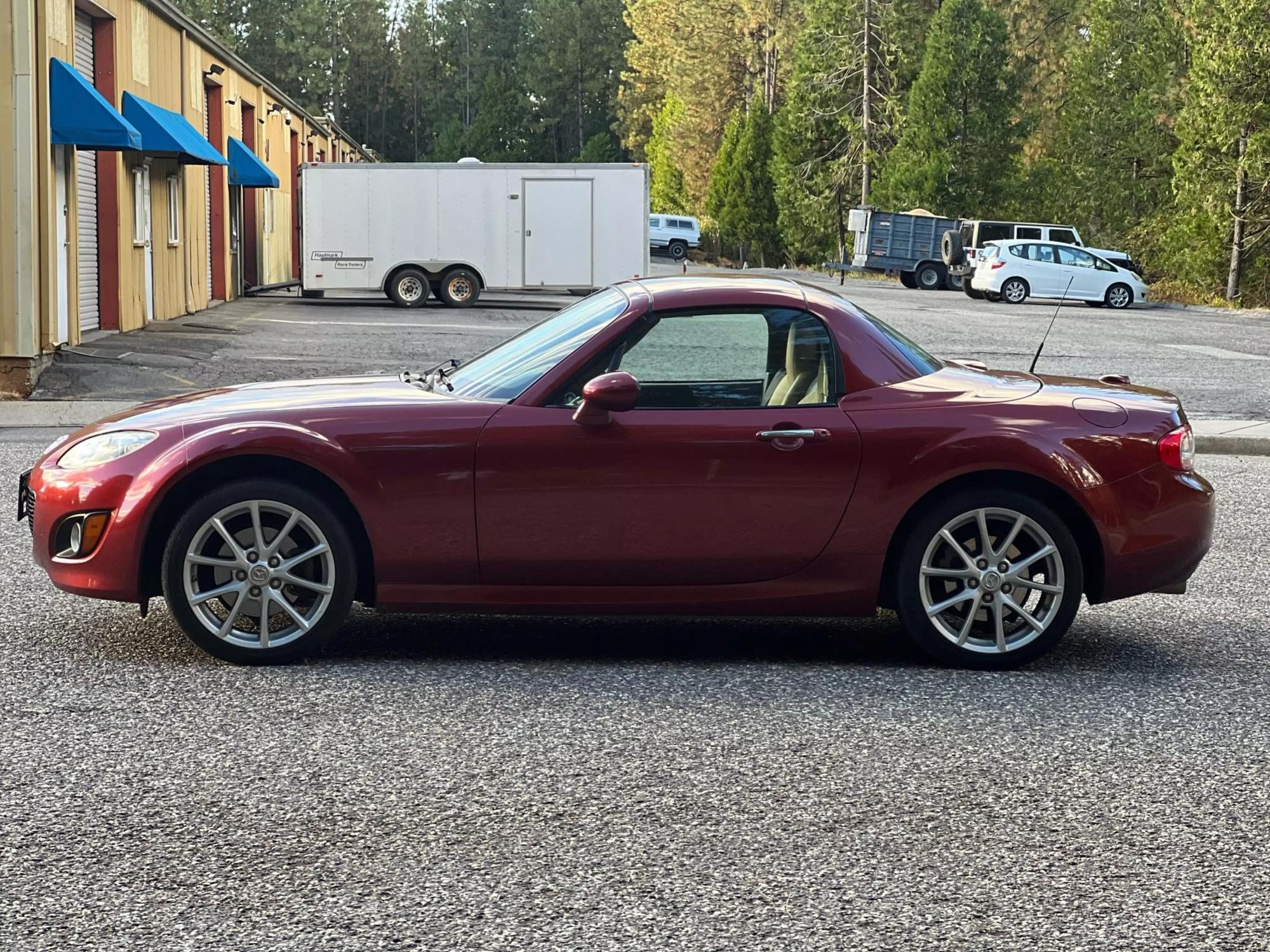 2011 Mazda MX-5 Miata Grand Touring Hard Top photo 30