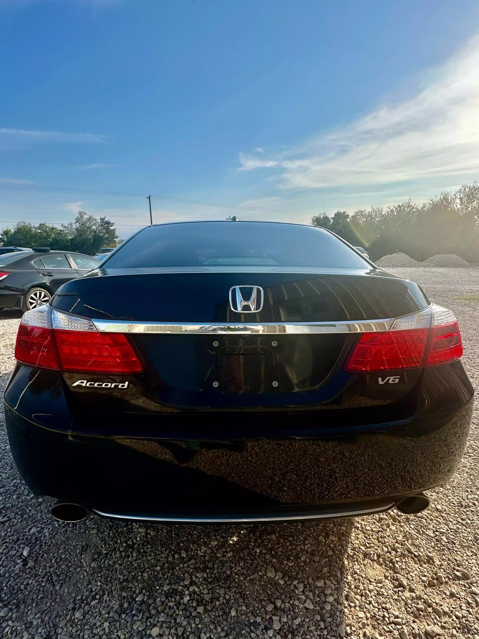 2013 Honda Accord EX-L V6 photo 29