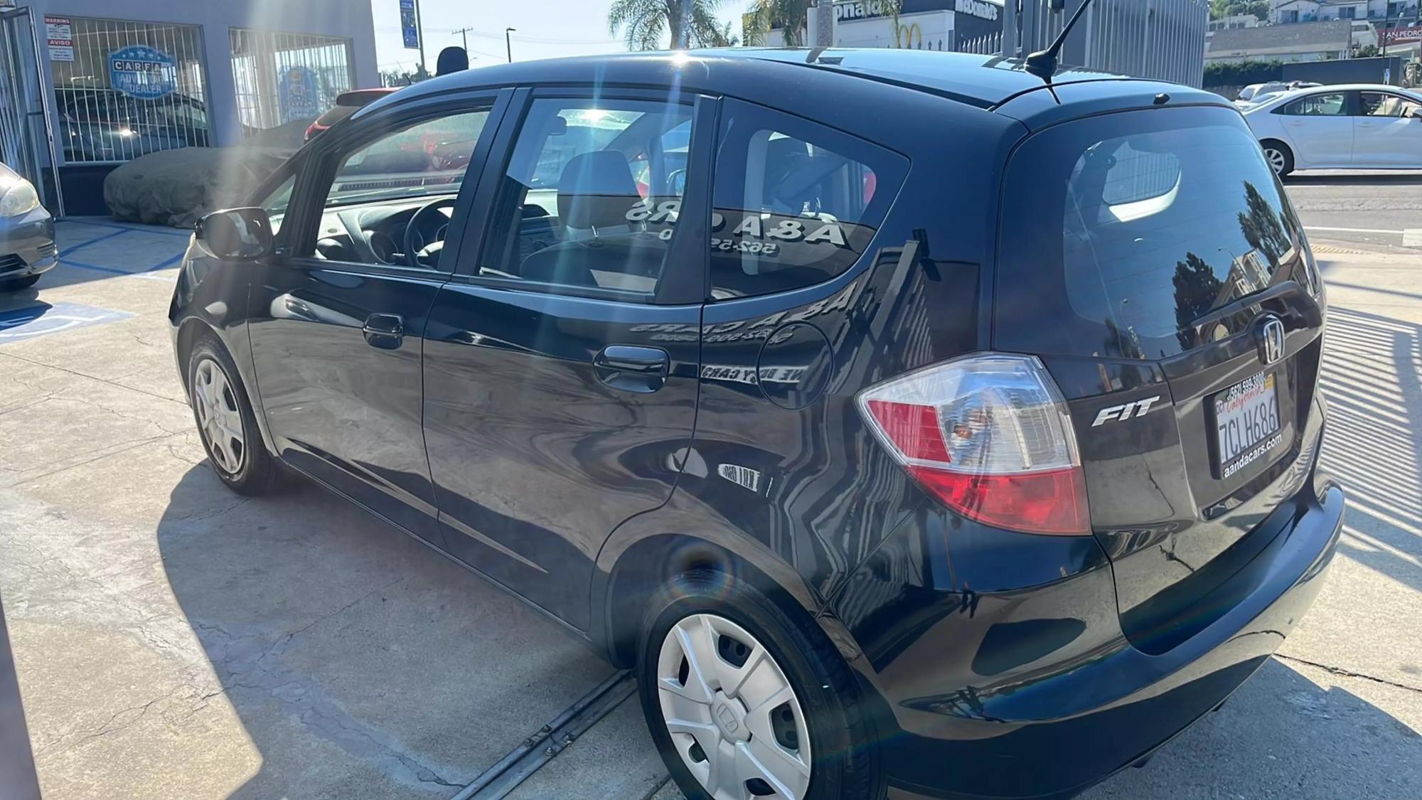 2013 Honda Fit Base photo 36