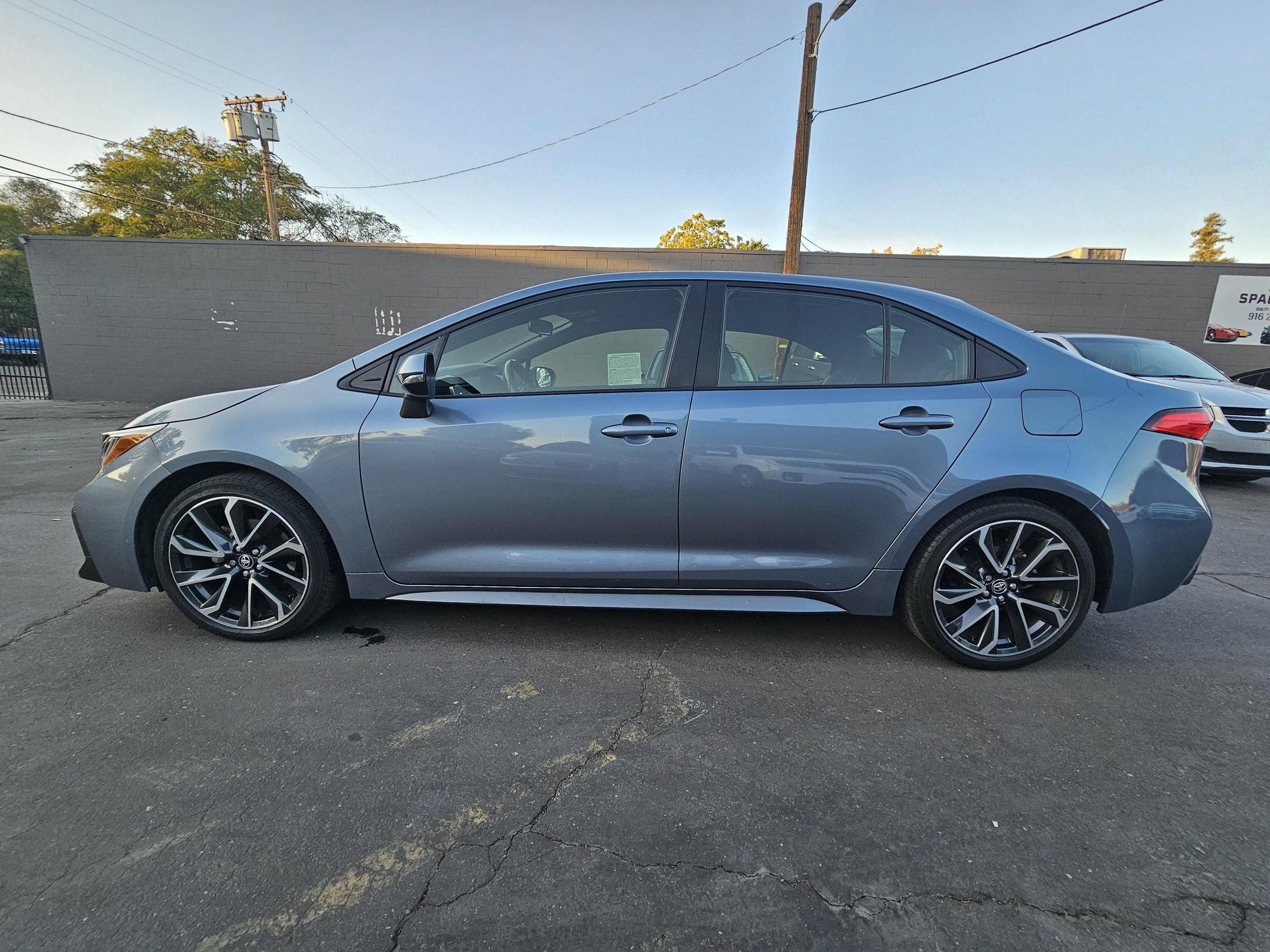 2022 Toyota Corolla SE photo 34