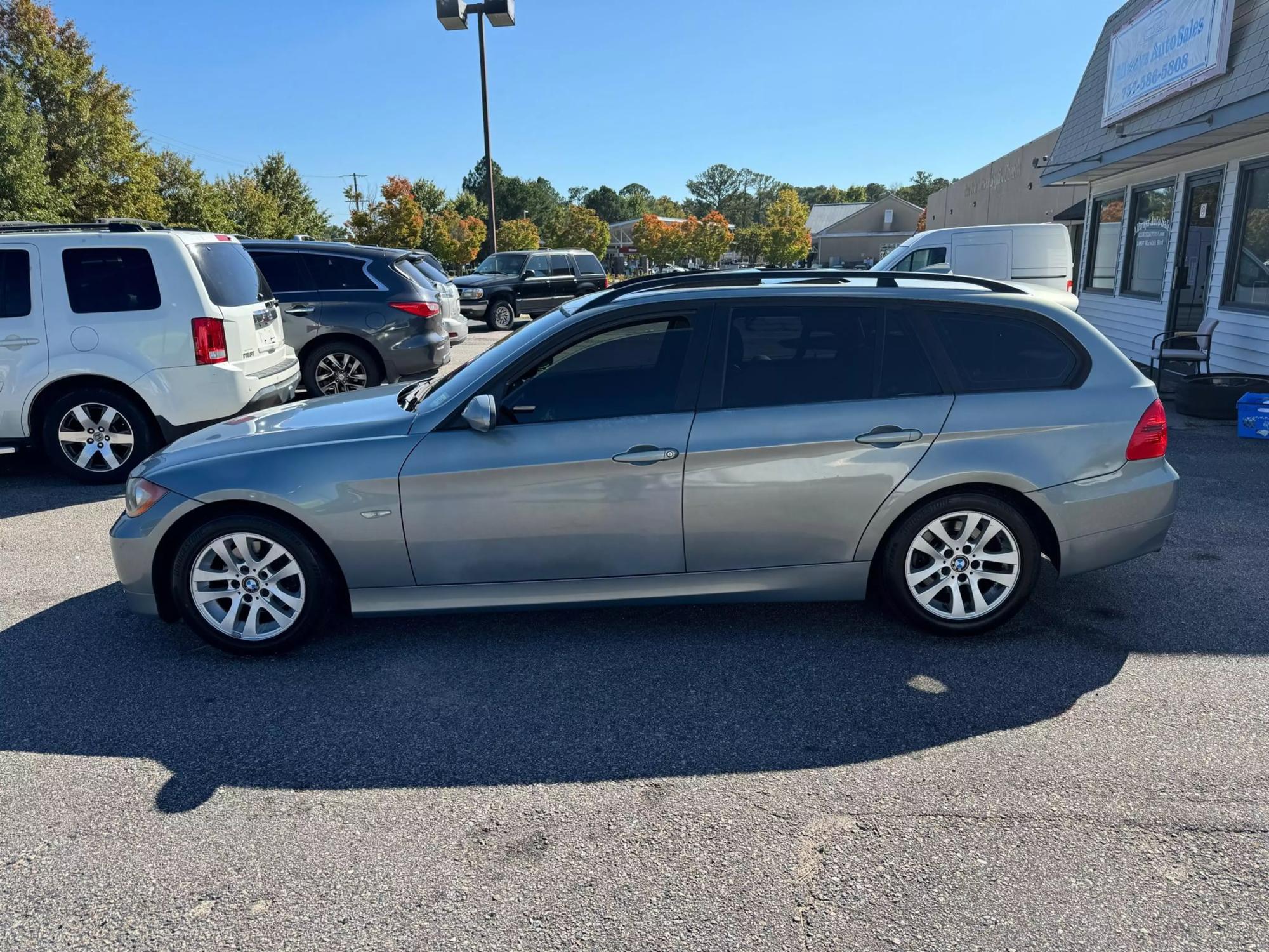 2007 BMW 3 Series 328i photo 12