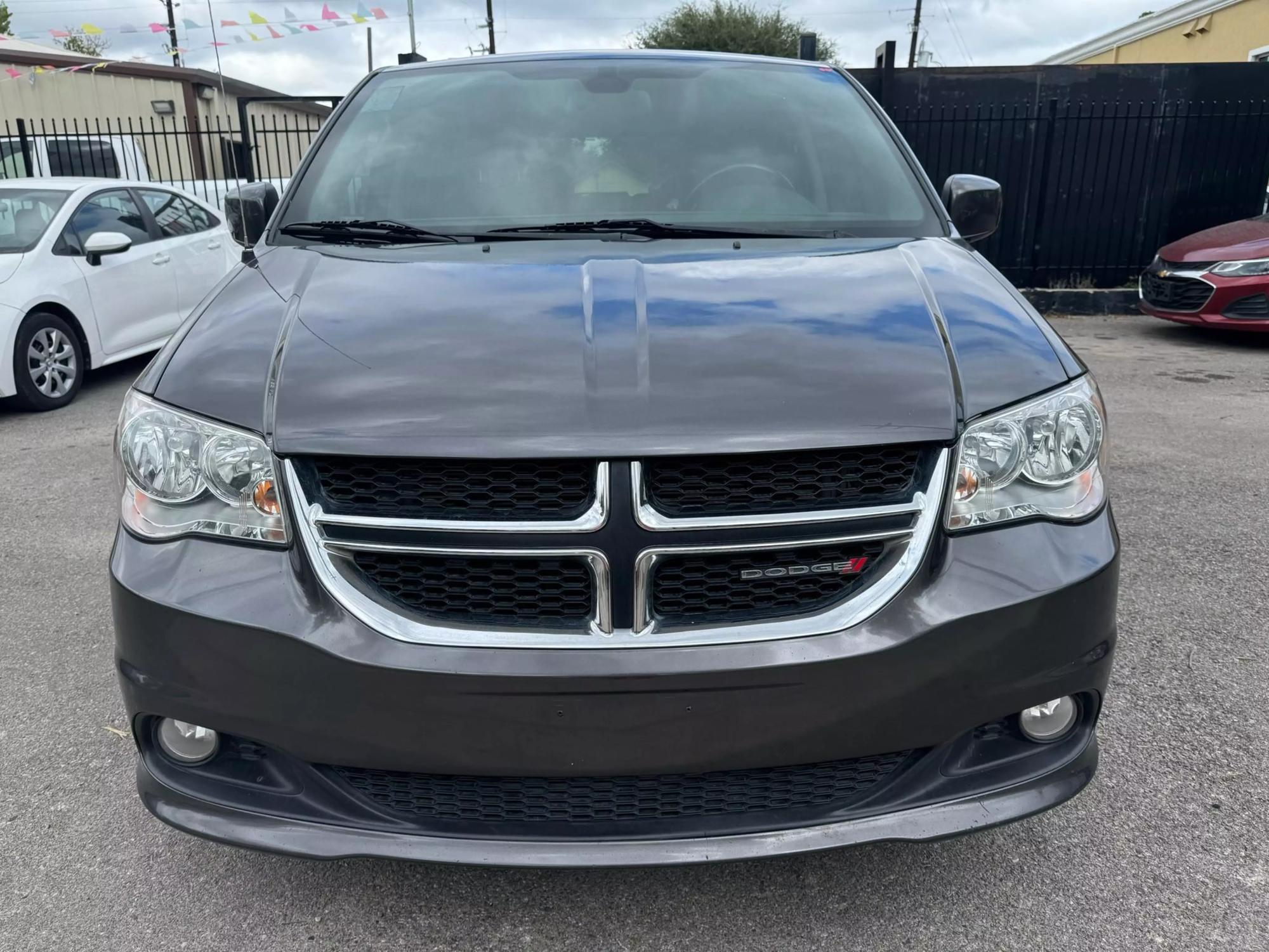 2019 Dodge Grand Caravan SXT photo 15