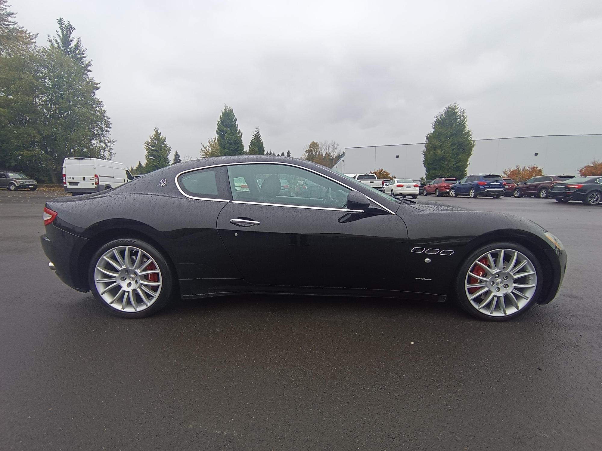 2009 Maserati GranTurismo S photo 25