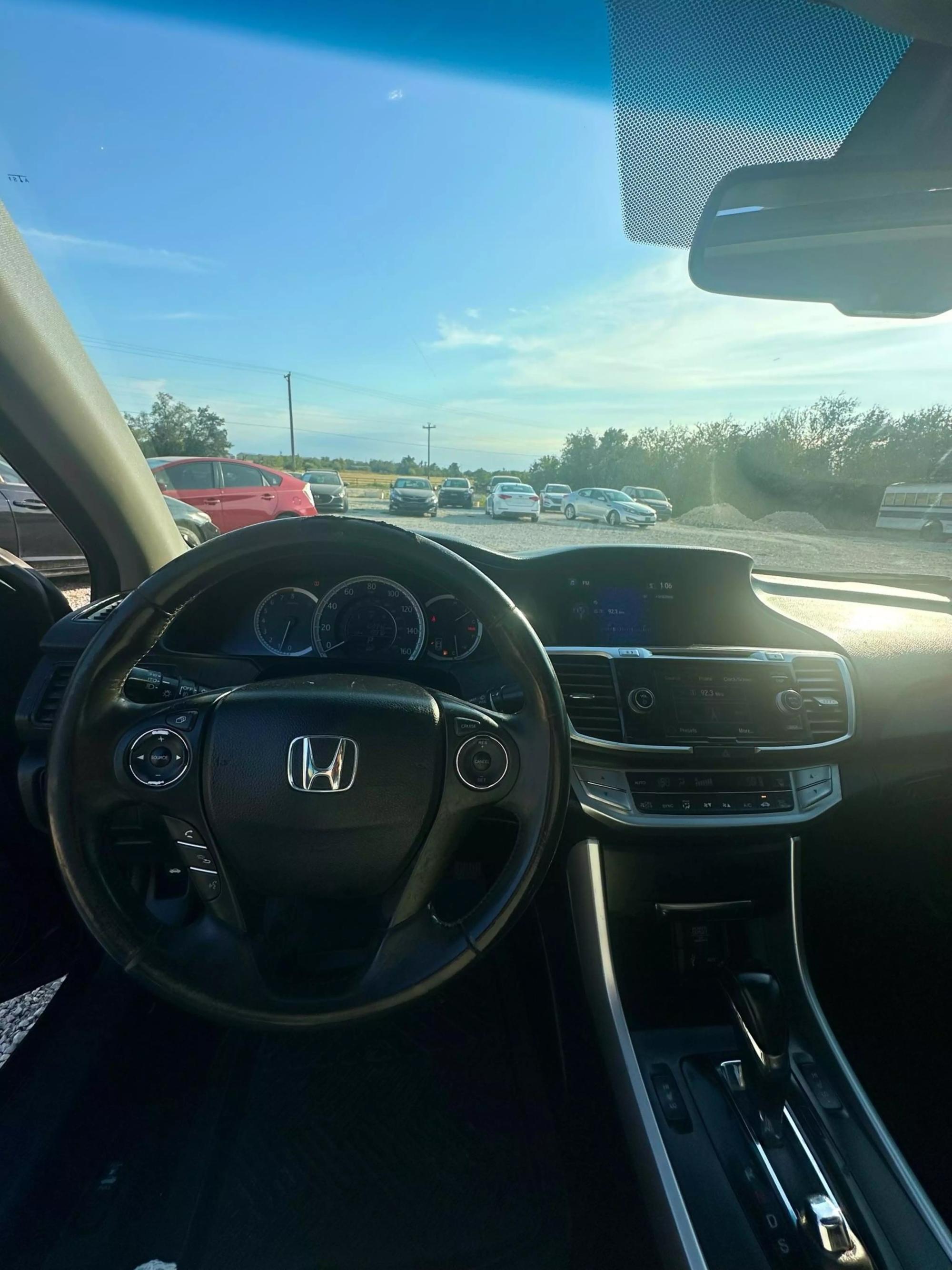 2013 Honda Accord EX-L V6 photo 35