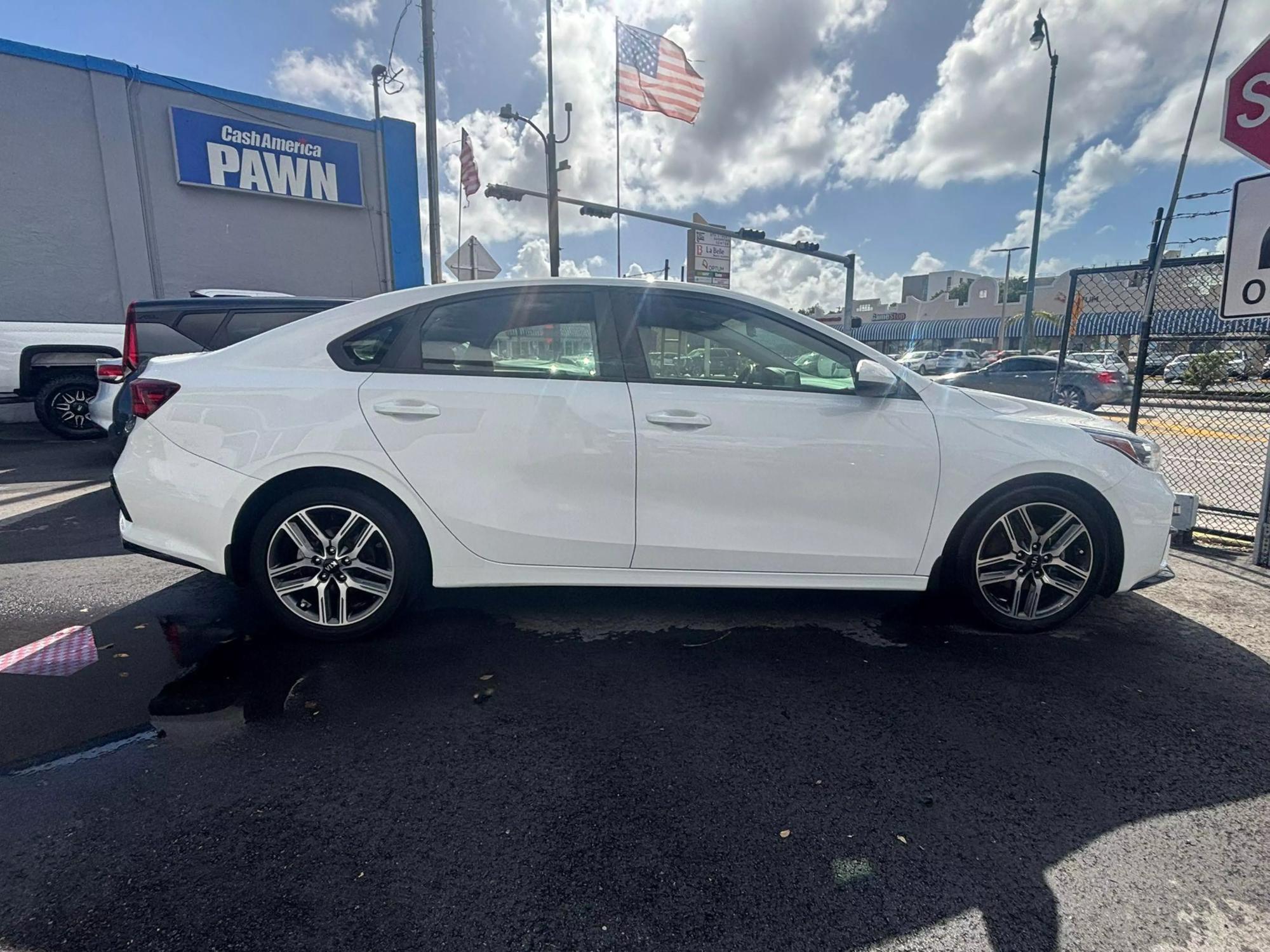 2019 Kia FORTE S photo 23