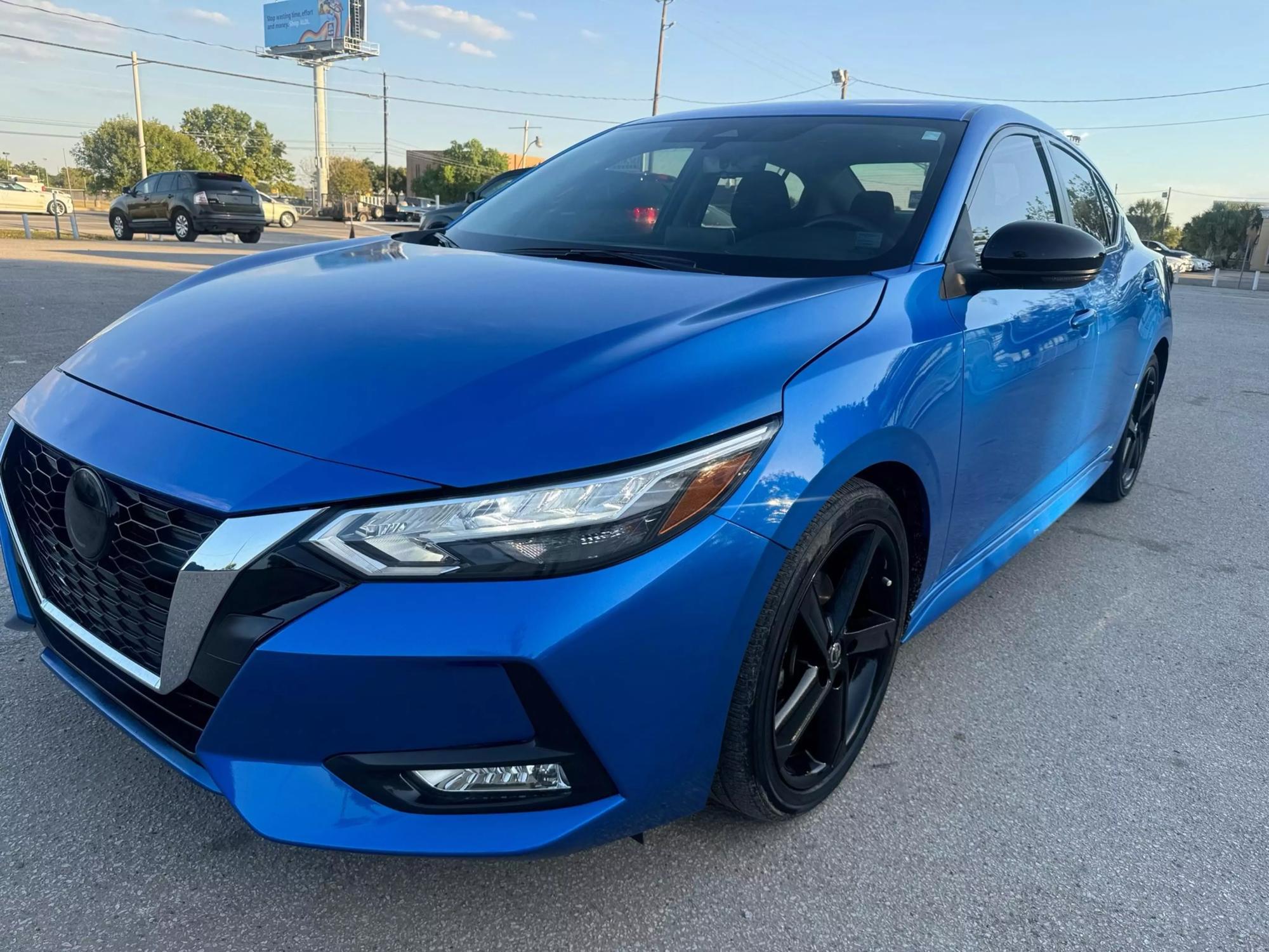 2022 Nissan Sentra SR photo 25