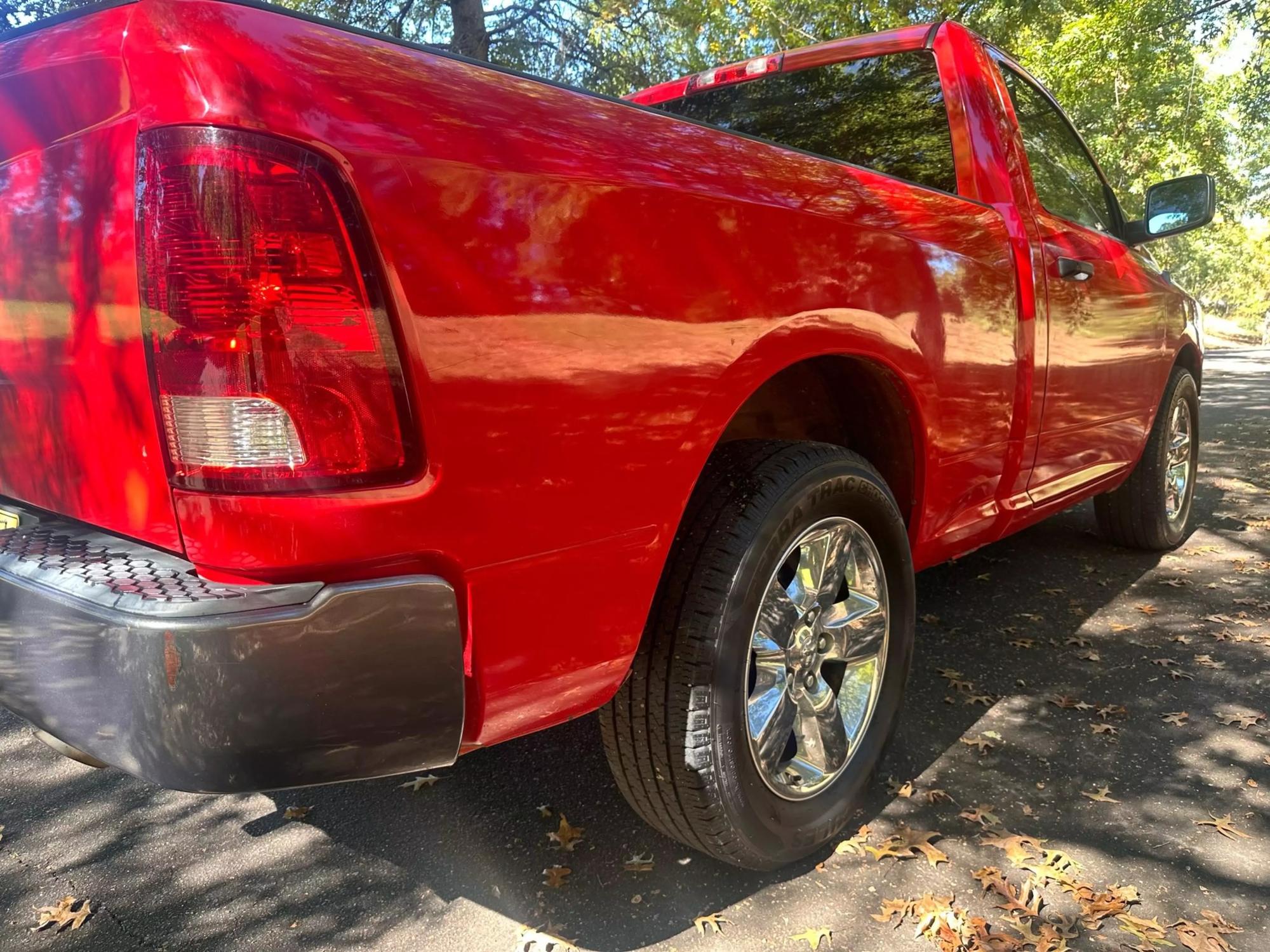 2009 Dodge Ram 1500 Pickup ST photo 26