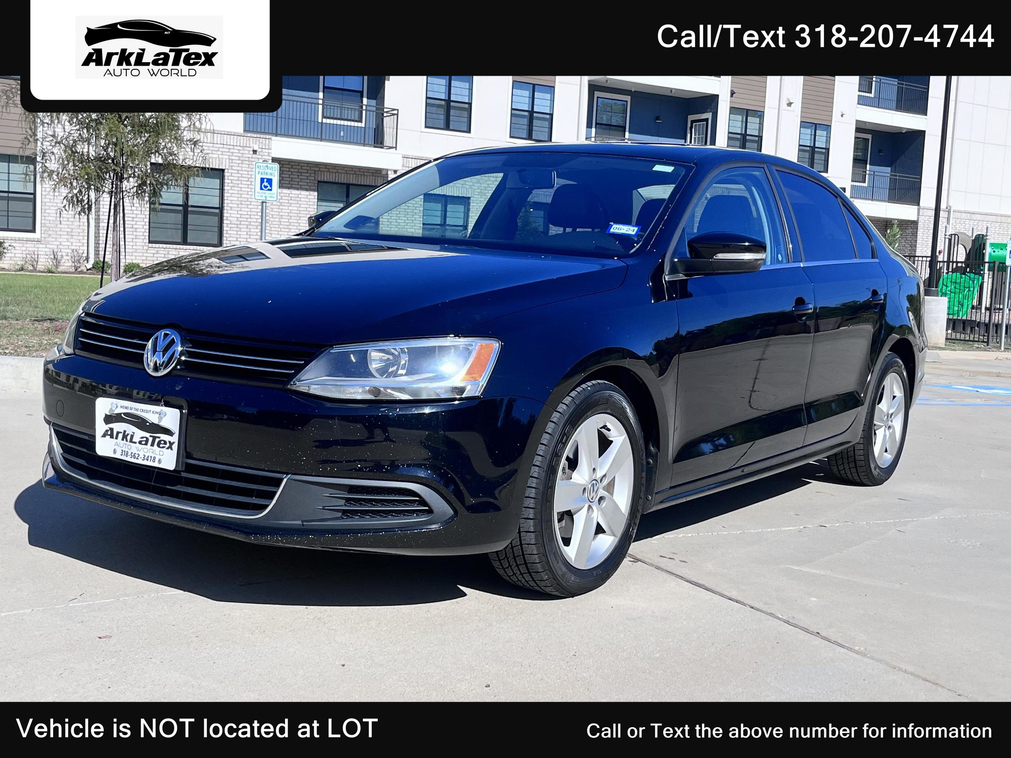 2013 Volkswagen Jetta TDI photo 12