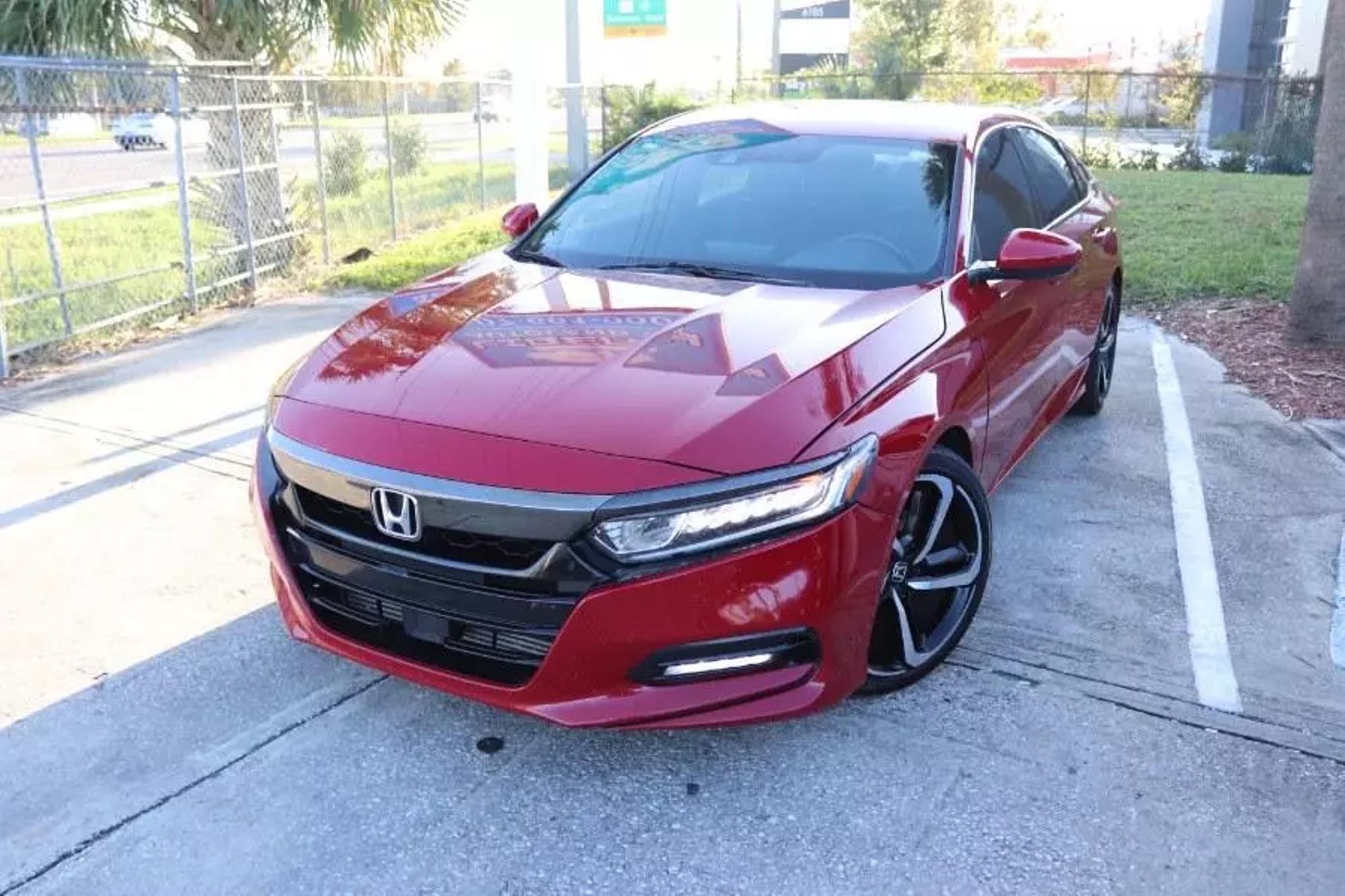 2018 Honda Accord Sport photo 11