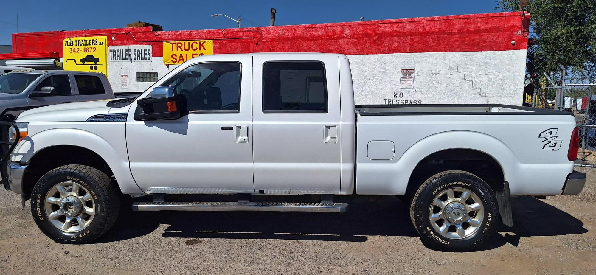 2011 Ford F-350 Super Duty Lariat photo 19