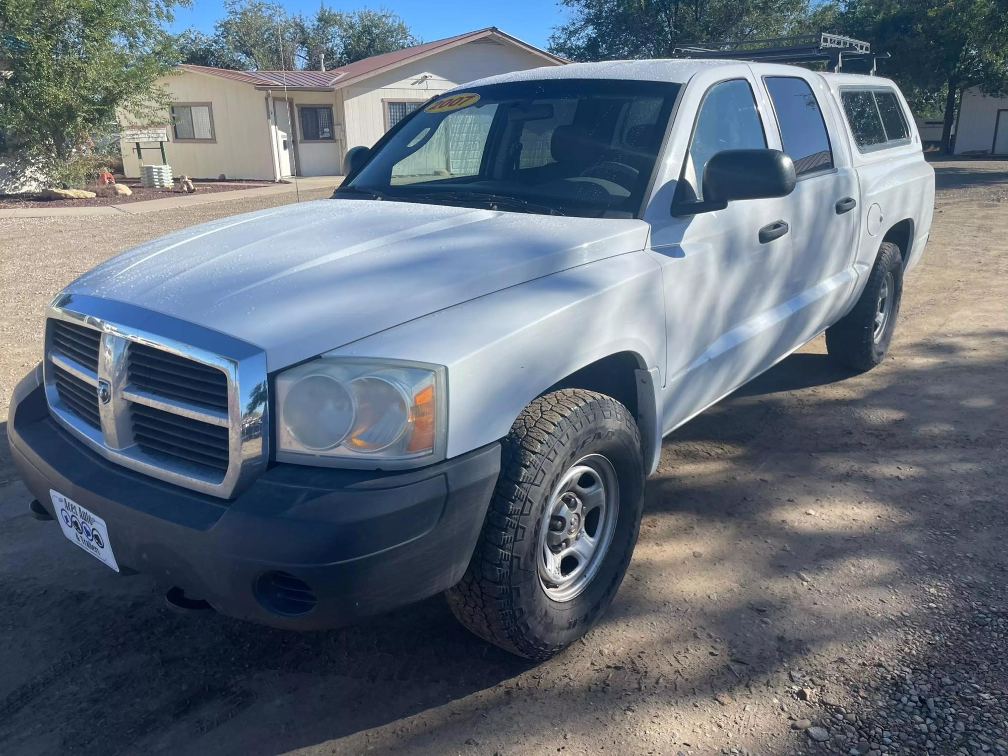 2007 Dodge Dakota ST photo 13