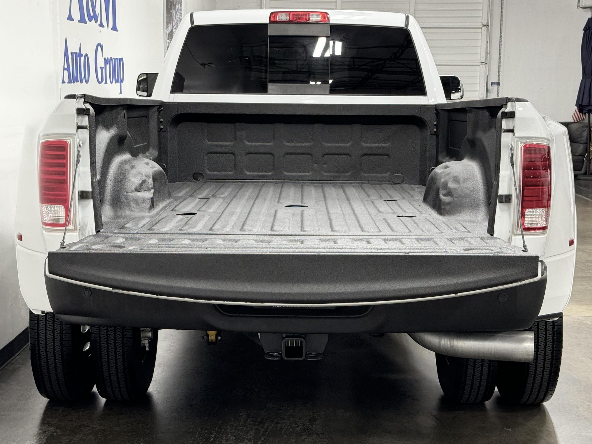 2014 RAM Ram 3500 Pickup Laramie photo 36