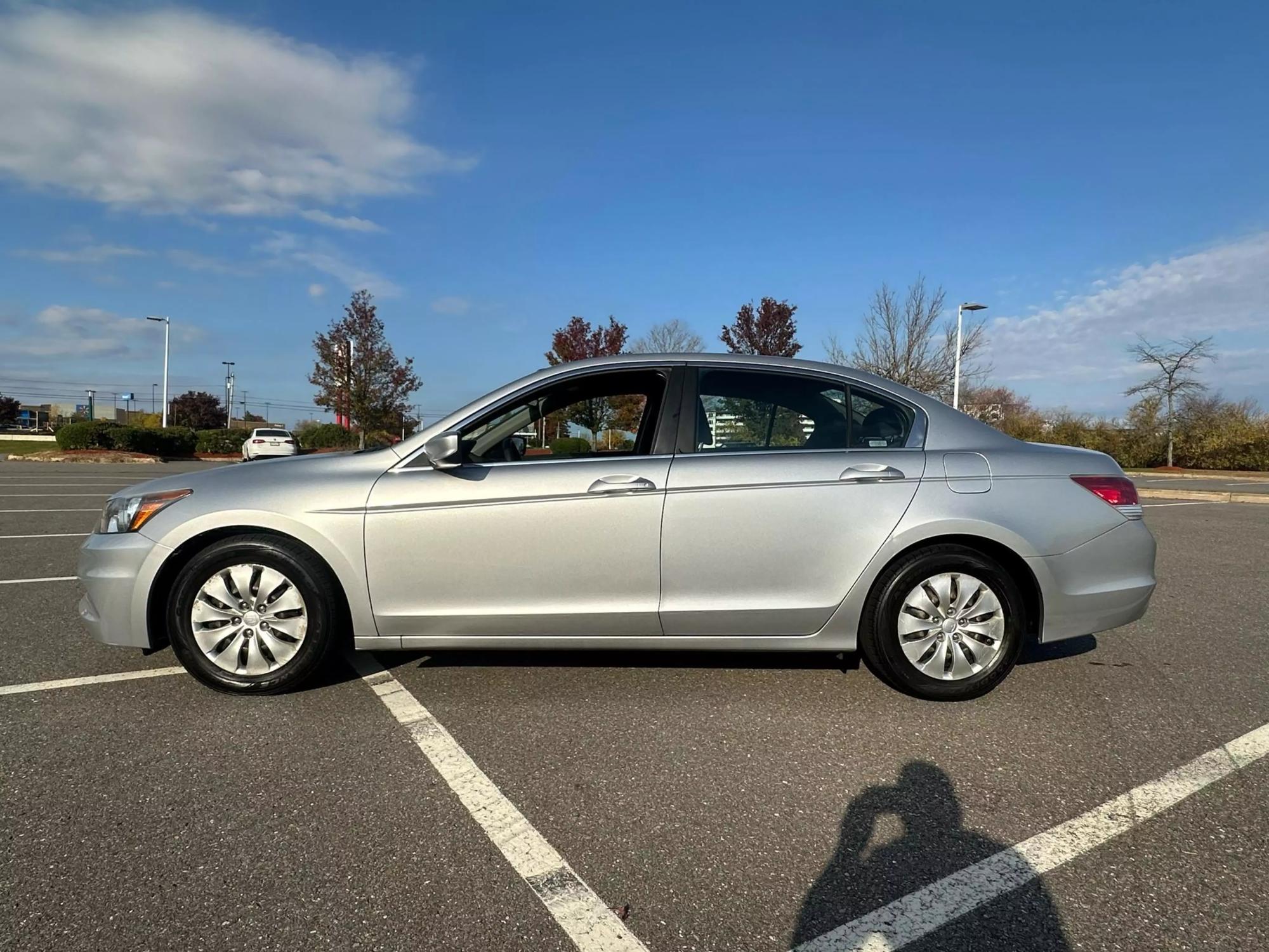 2012 Honda Accord LX photo 19