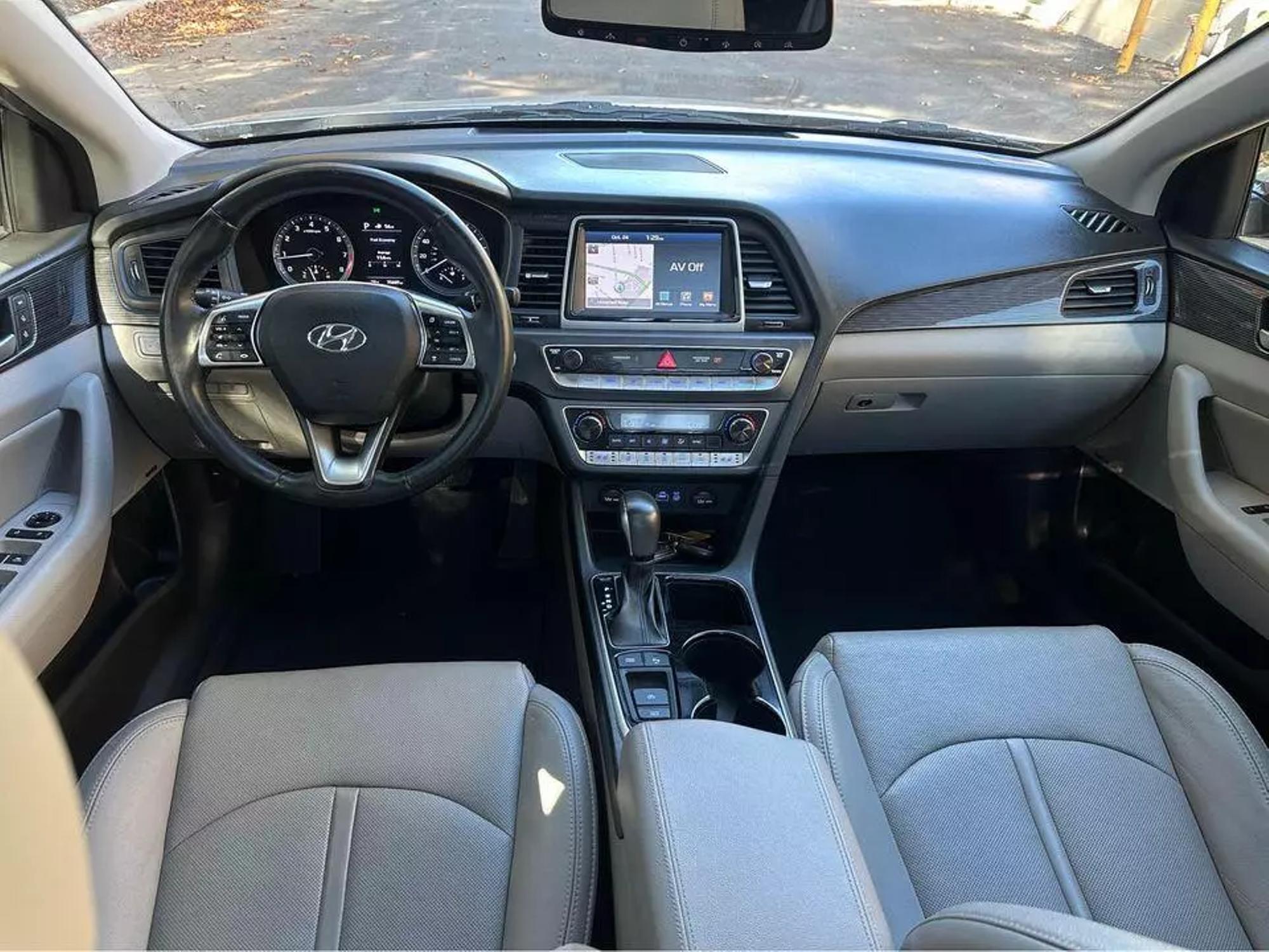 2018 Hyundai Sonata Limited photo 37