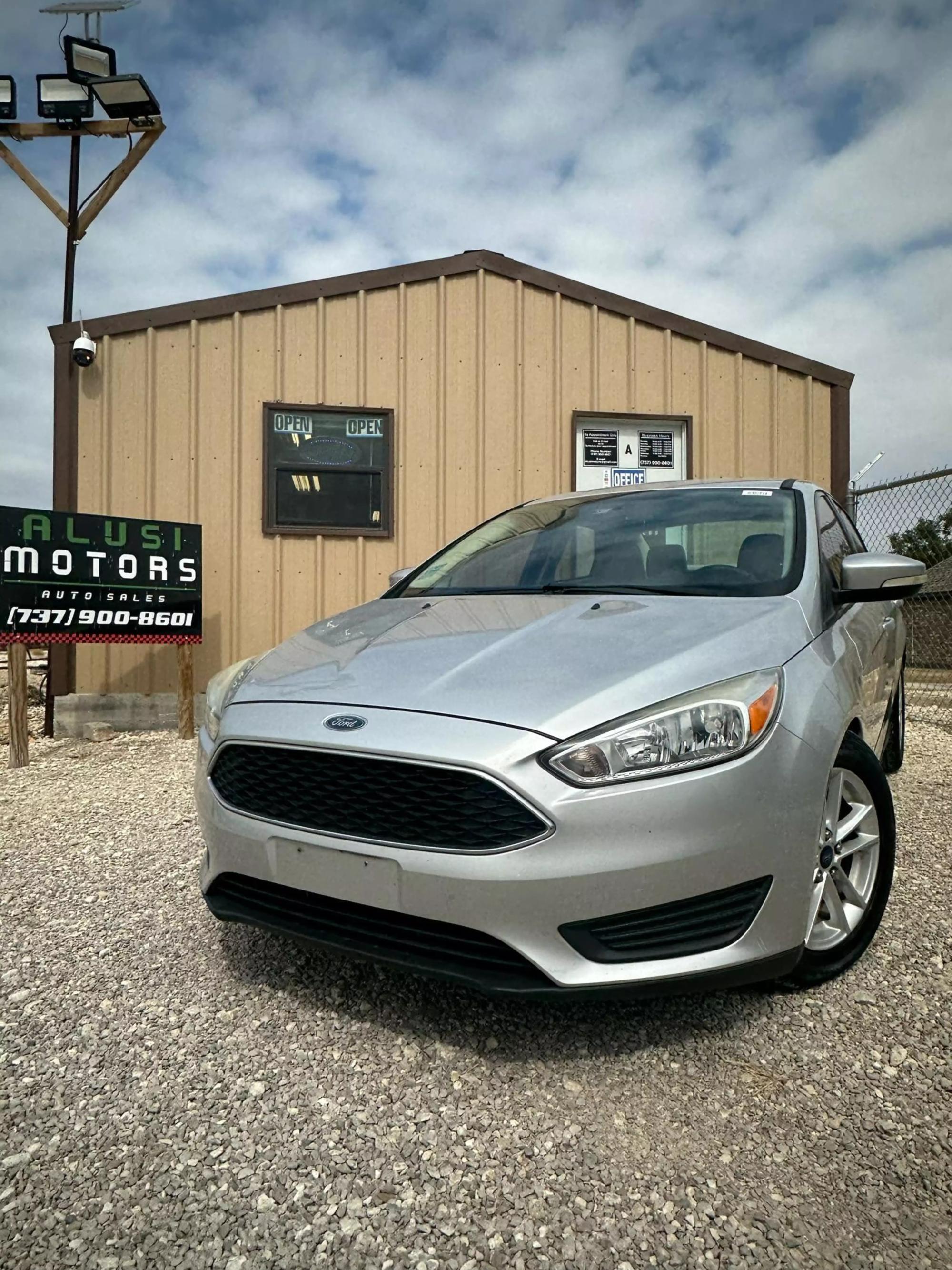 2015 Ford Focus SE photo 22