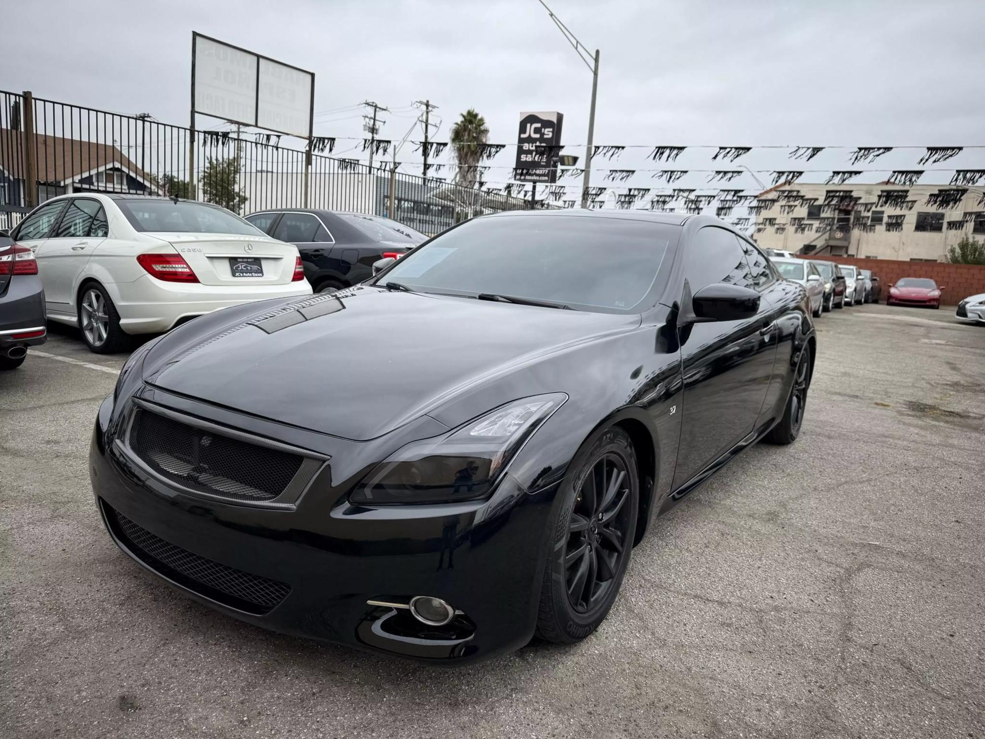 2014 INFINITI Q60 Coupe null photo 16