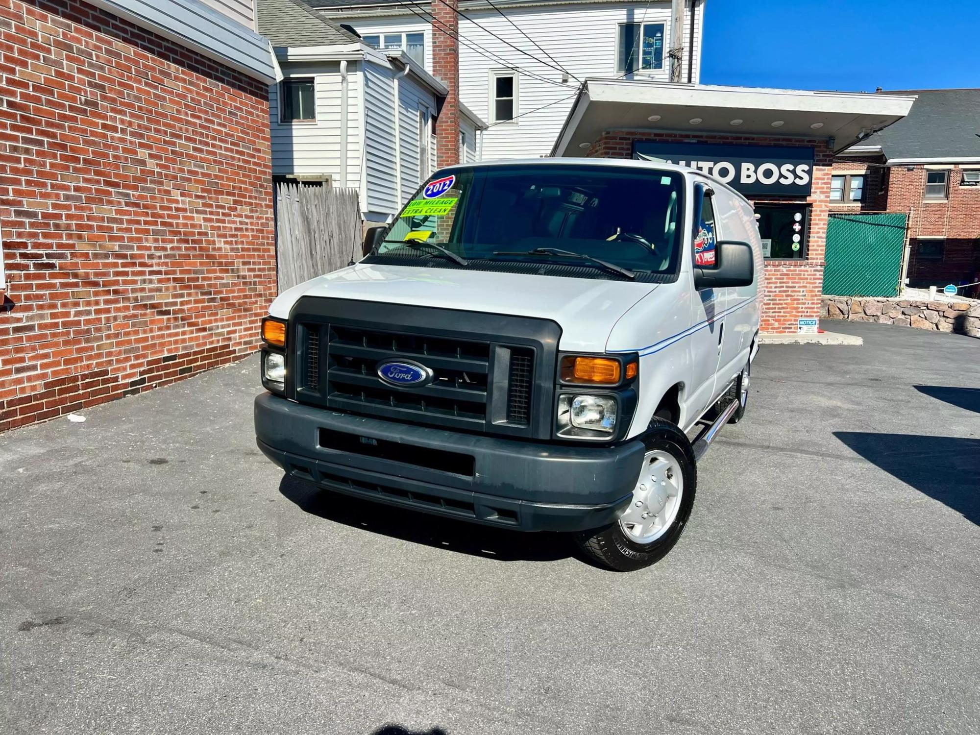 2012 Ford E-Series Econoline Van Commercial photo 21