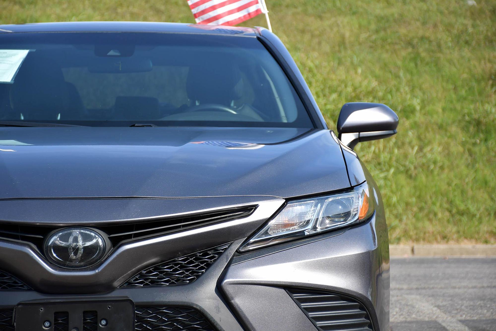 2018 Toyota Camry SE photo 41