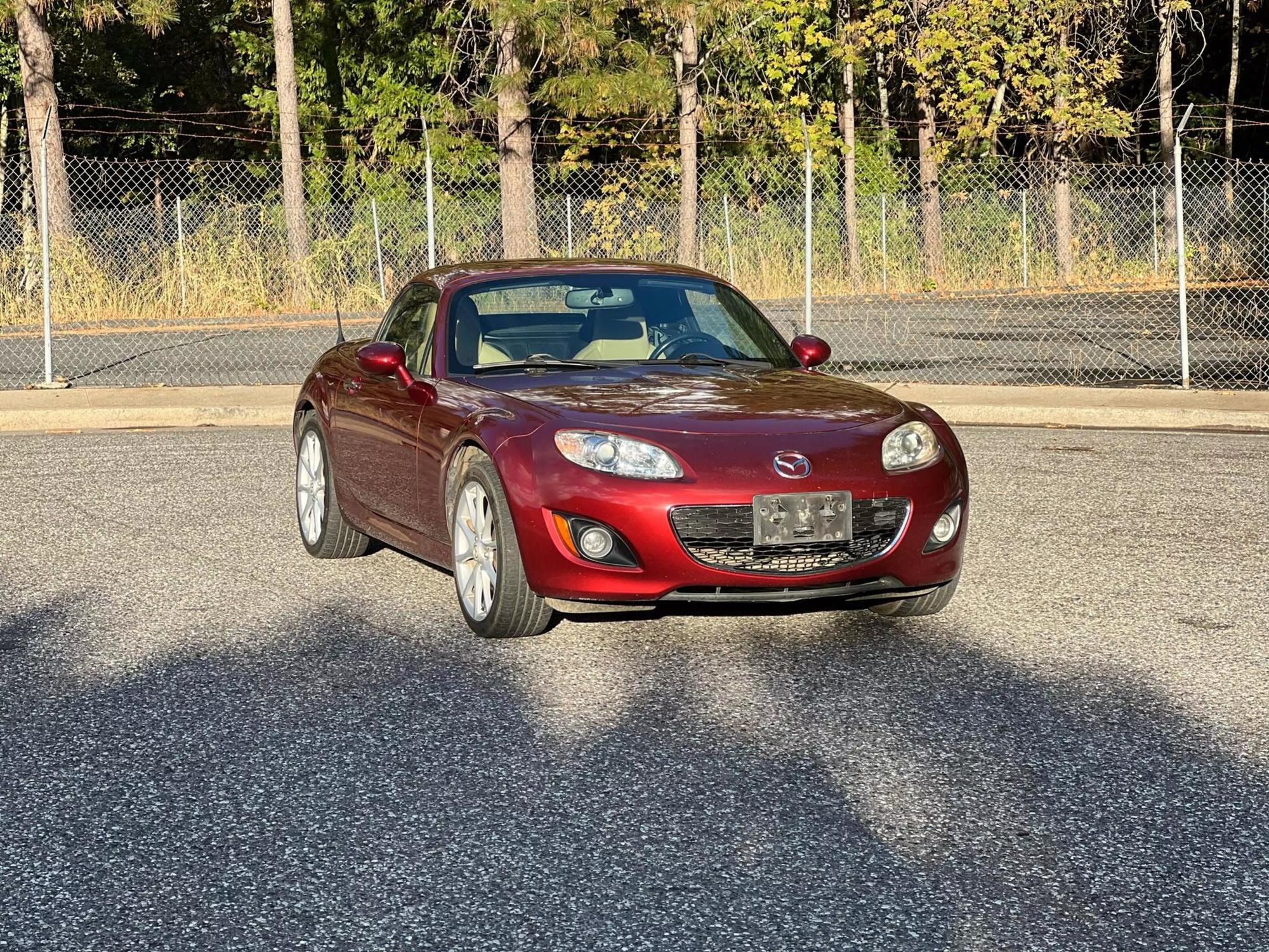 2011 Mazda MX-5 Miata Grand Touring Hard Top photo 22