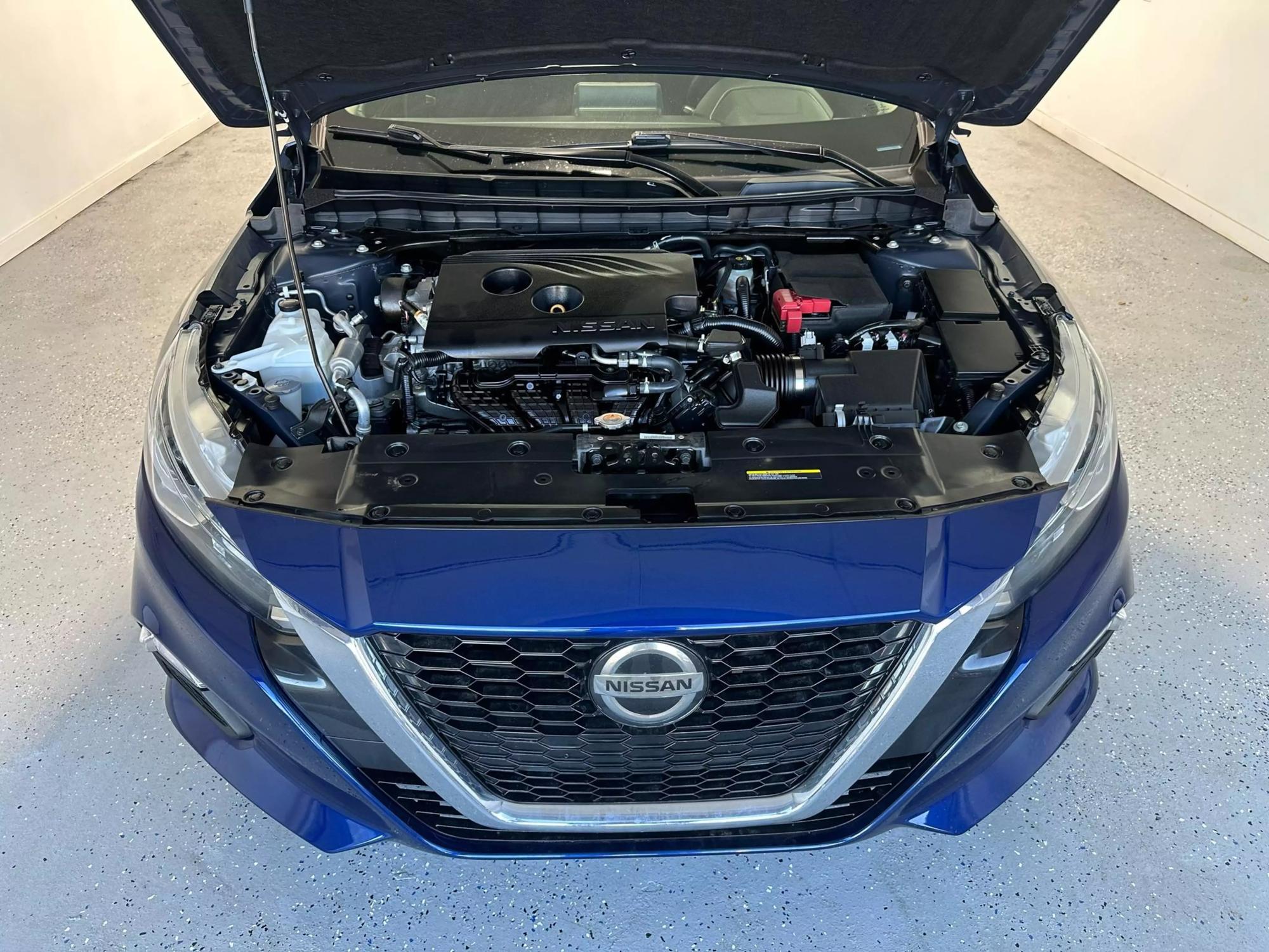 2020 Nissan Altima S photo 32