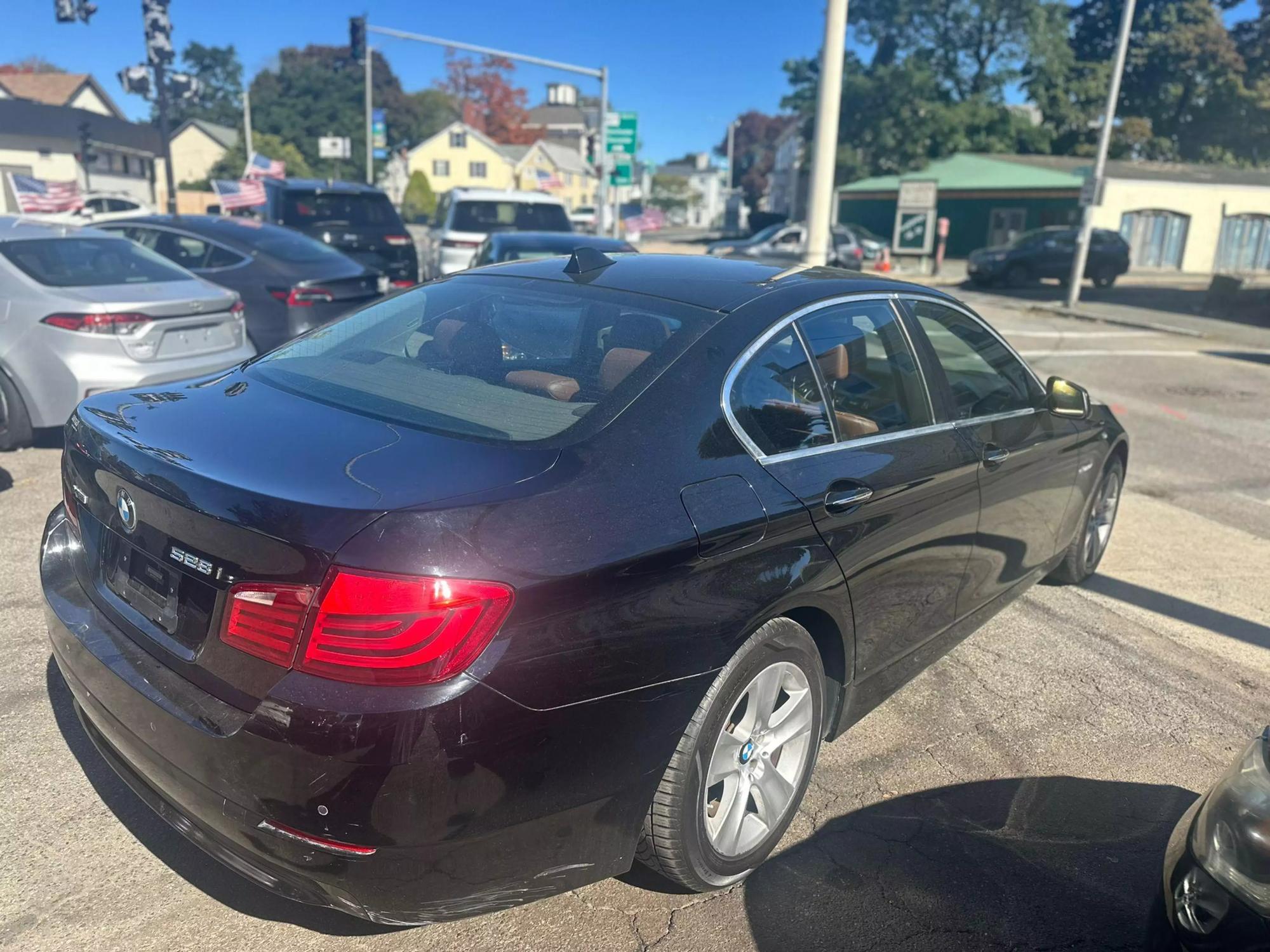 2013 BMW 5 Series 528i photo 20