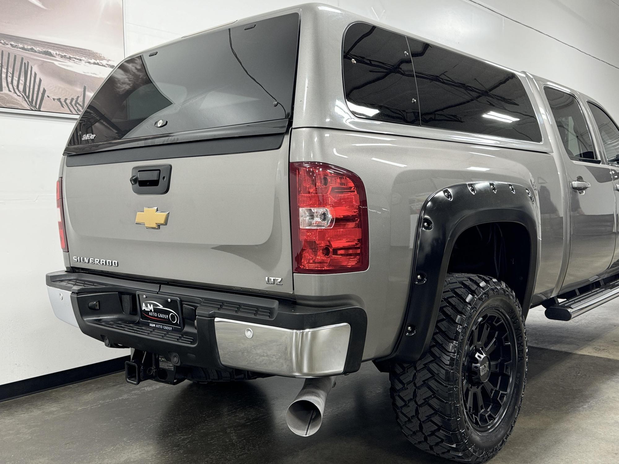 2013 Chevrolet Silverado 2500HD LTZ photo 36