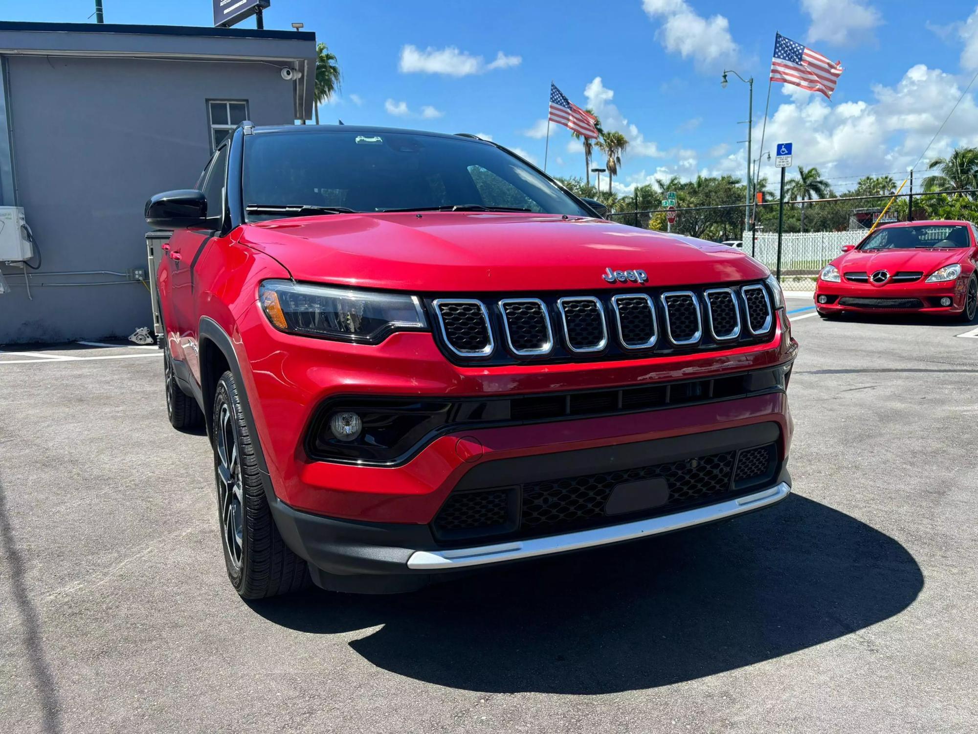 2023 Jeep Compass Limited photo 14