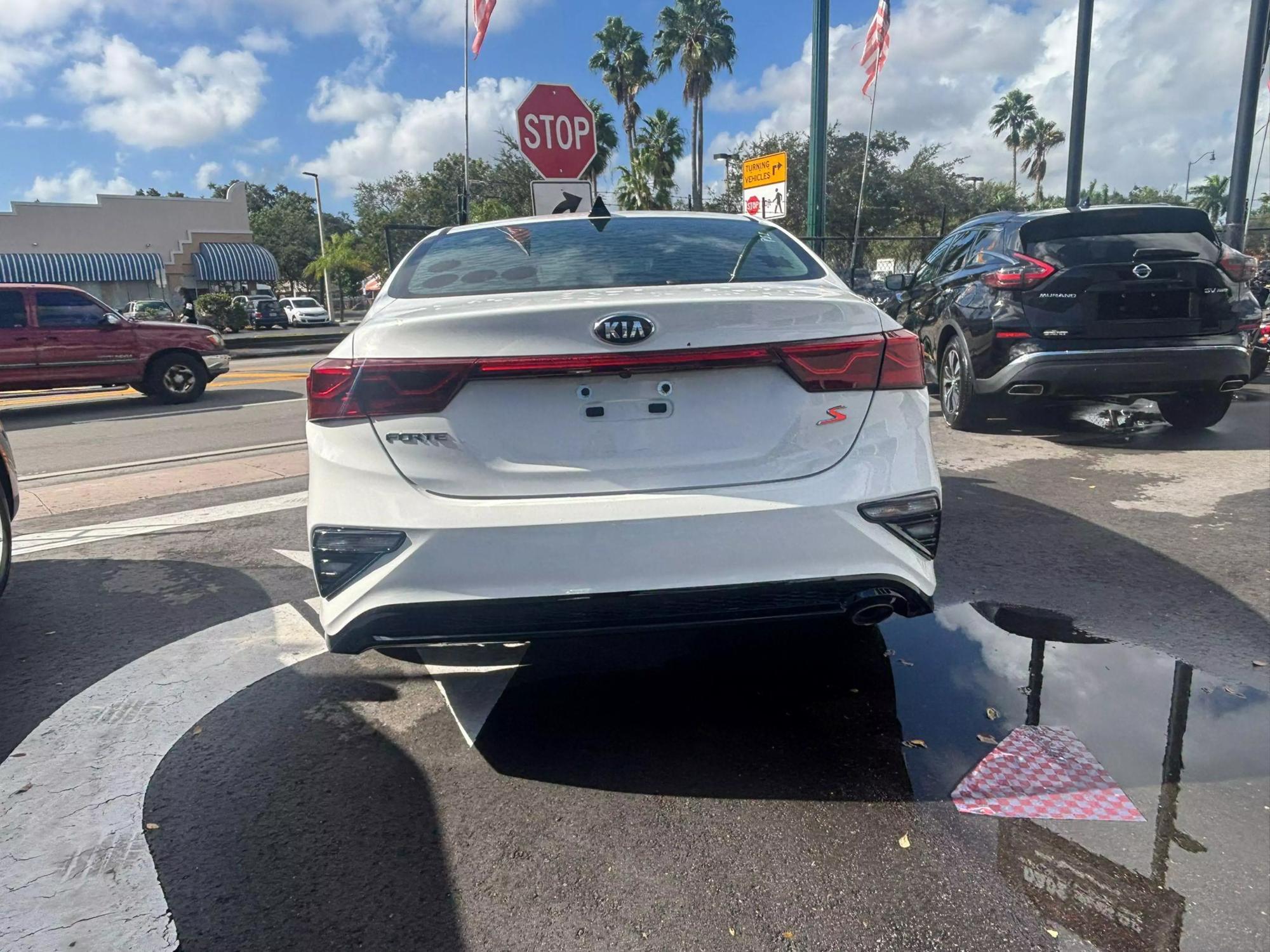 2019 Kia FORTE S photo 20