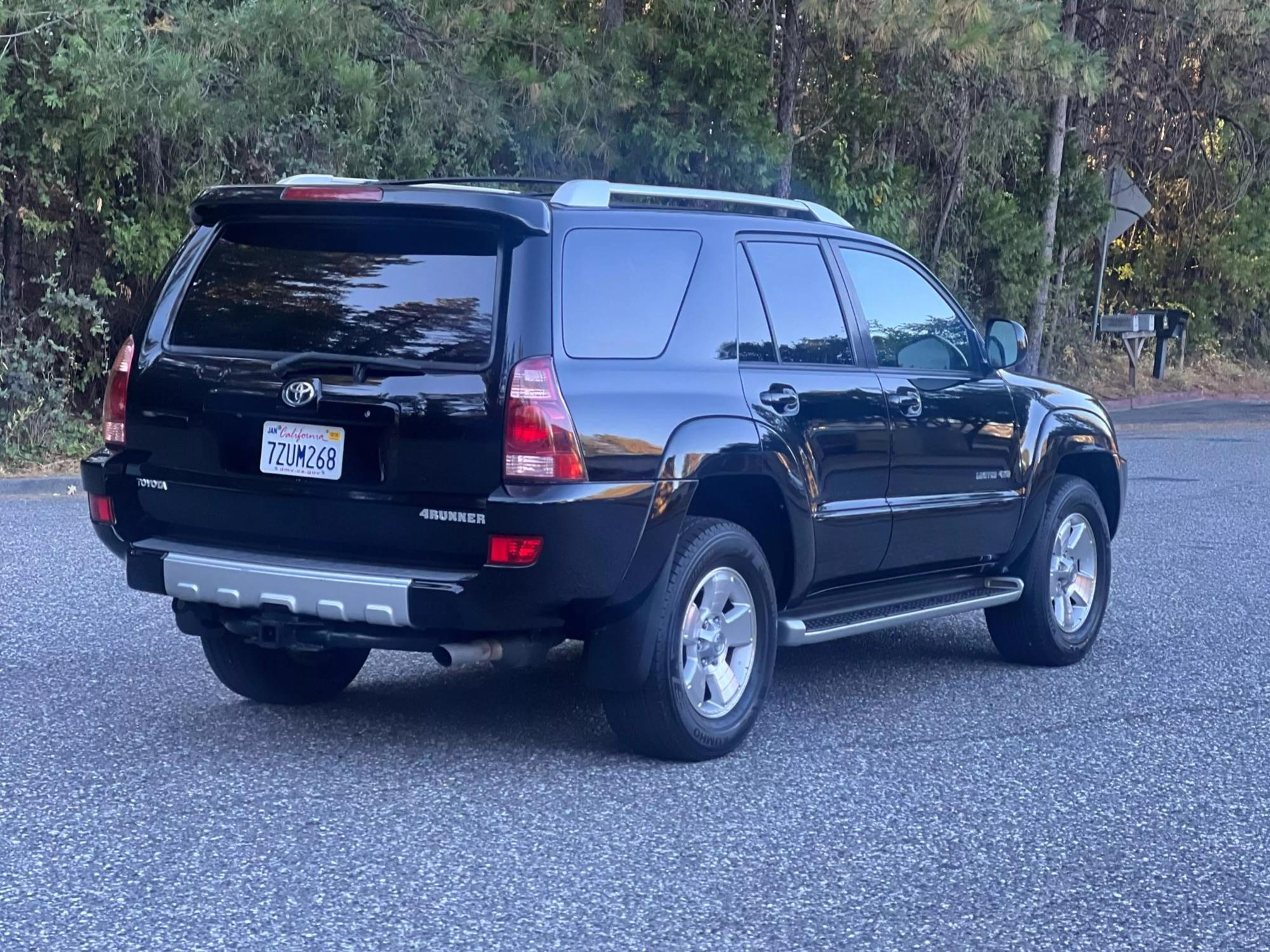 2004 Toyota 4Runner Limited photo 33