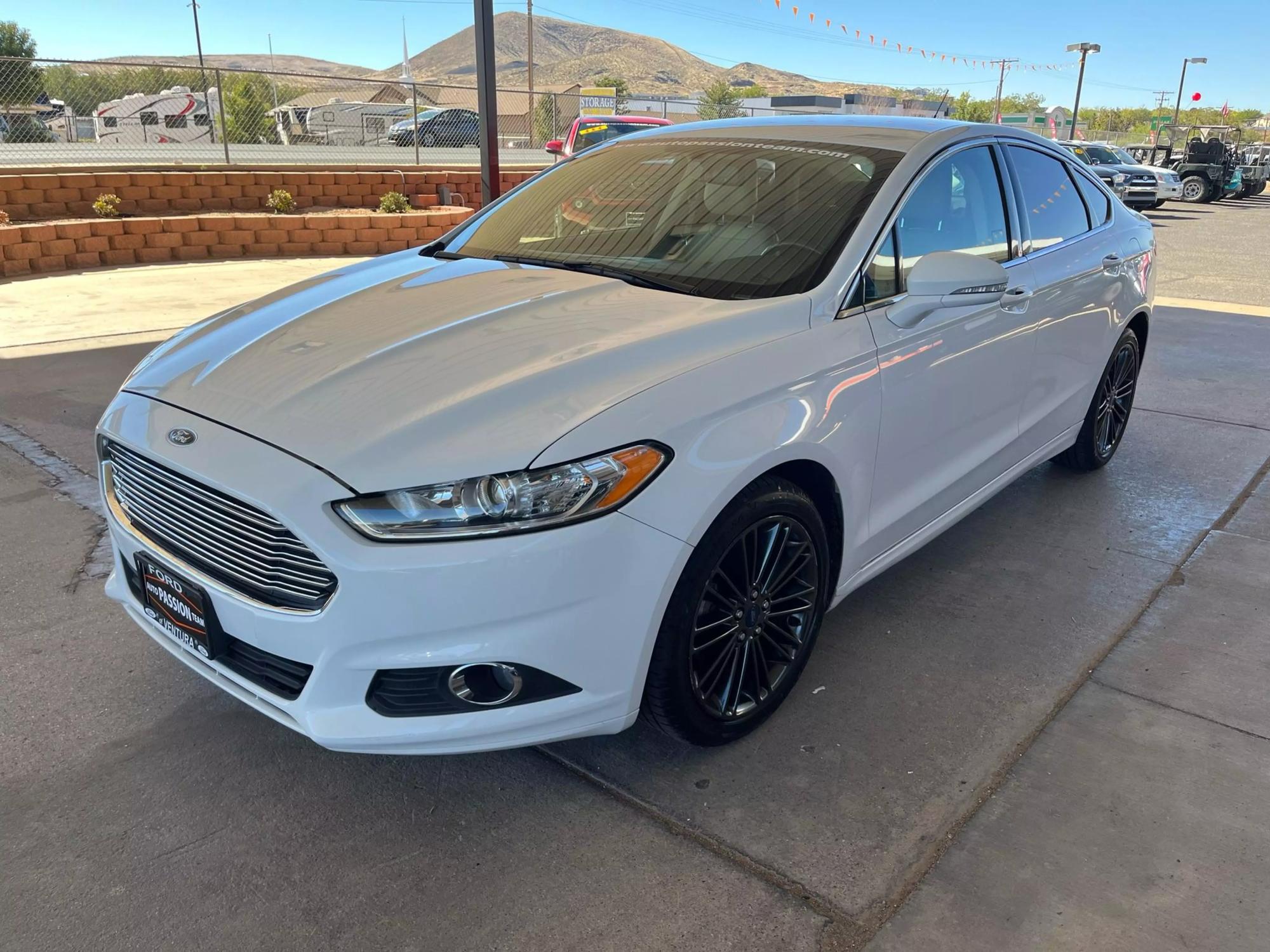 2014 Ford Fusion SE photo 31