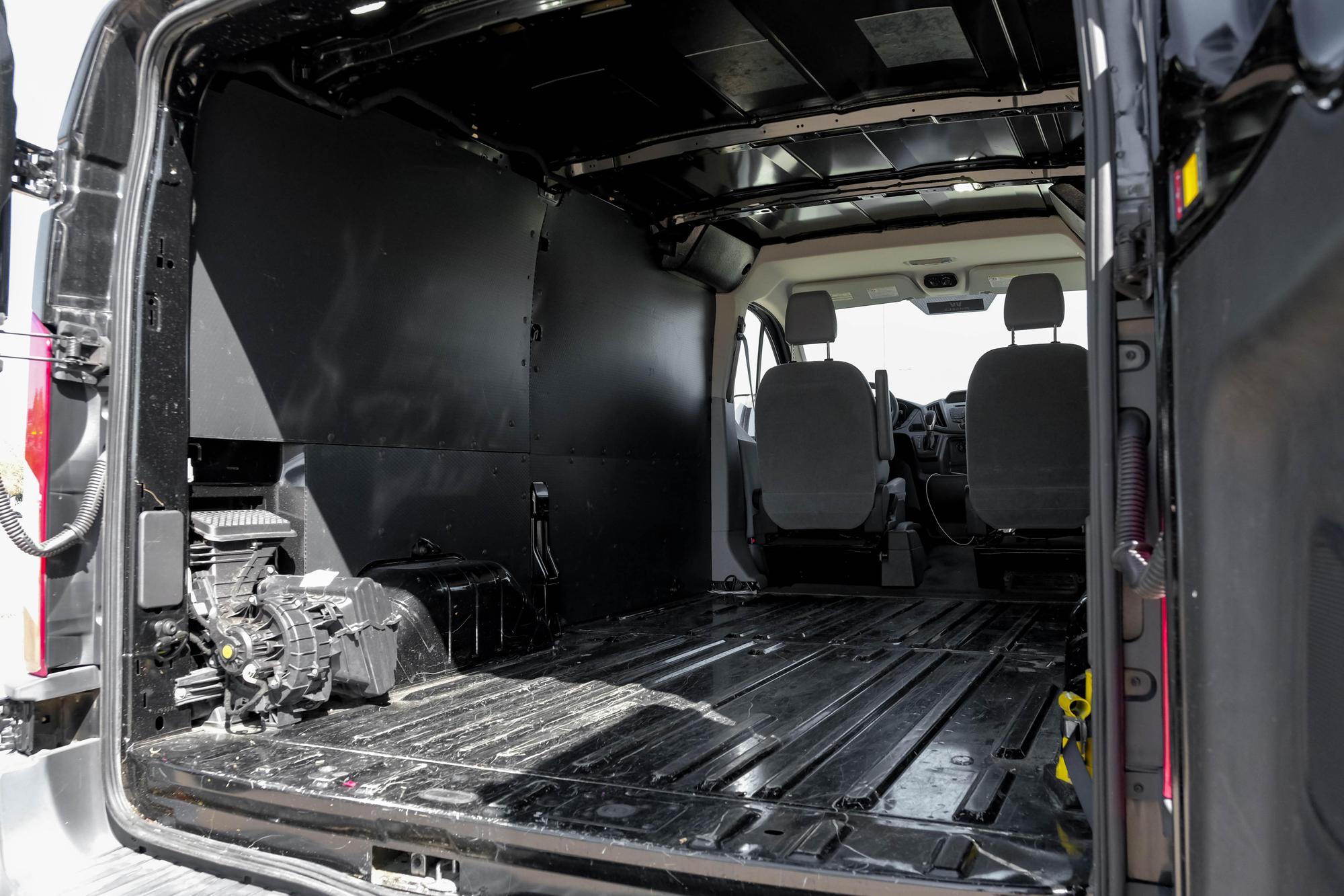 2015 Ford Transit Base photo 91