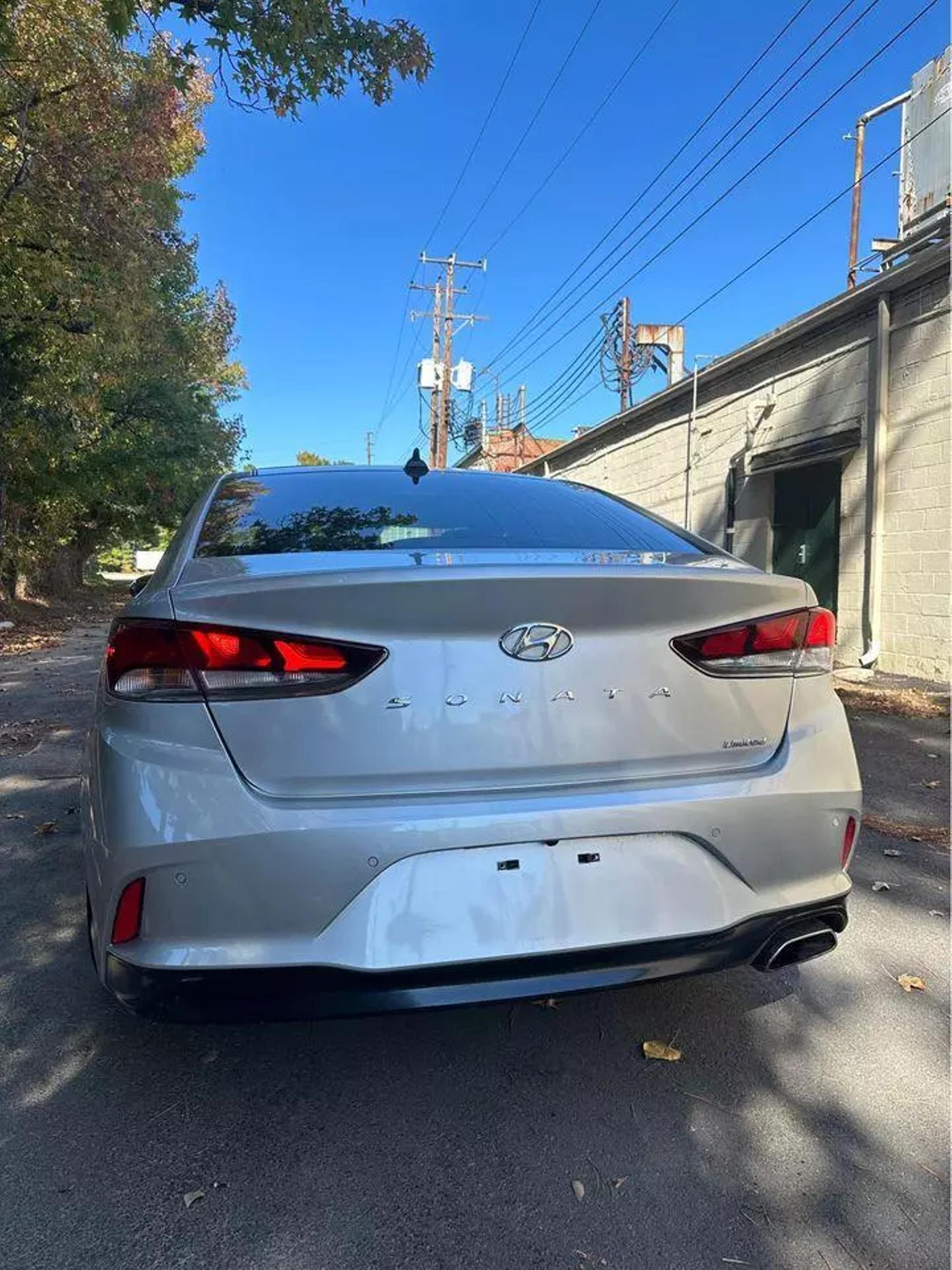 2018 Hyundai Sonata Limited photo 31