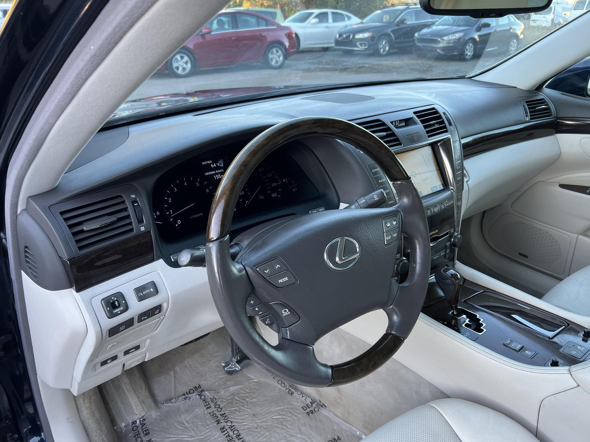 2008 Lexus LS Base photo 49