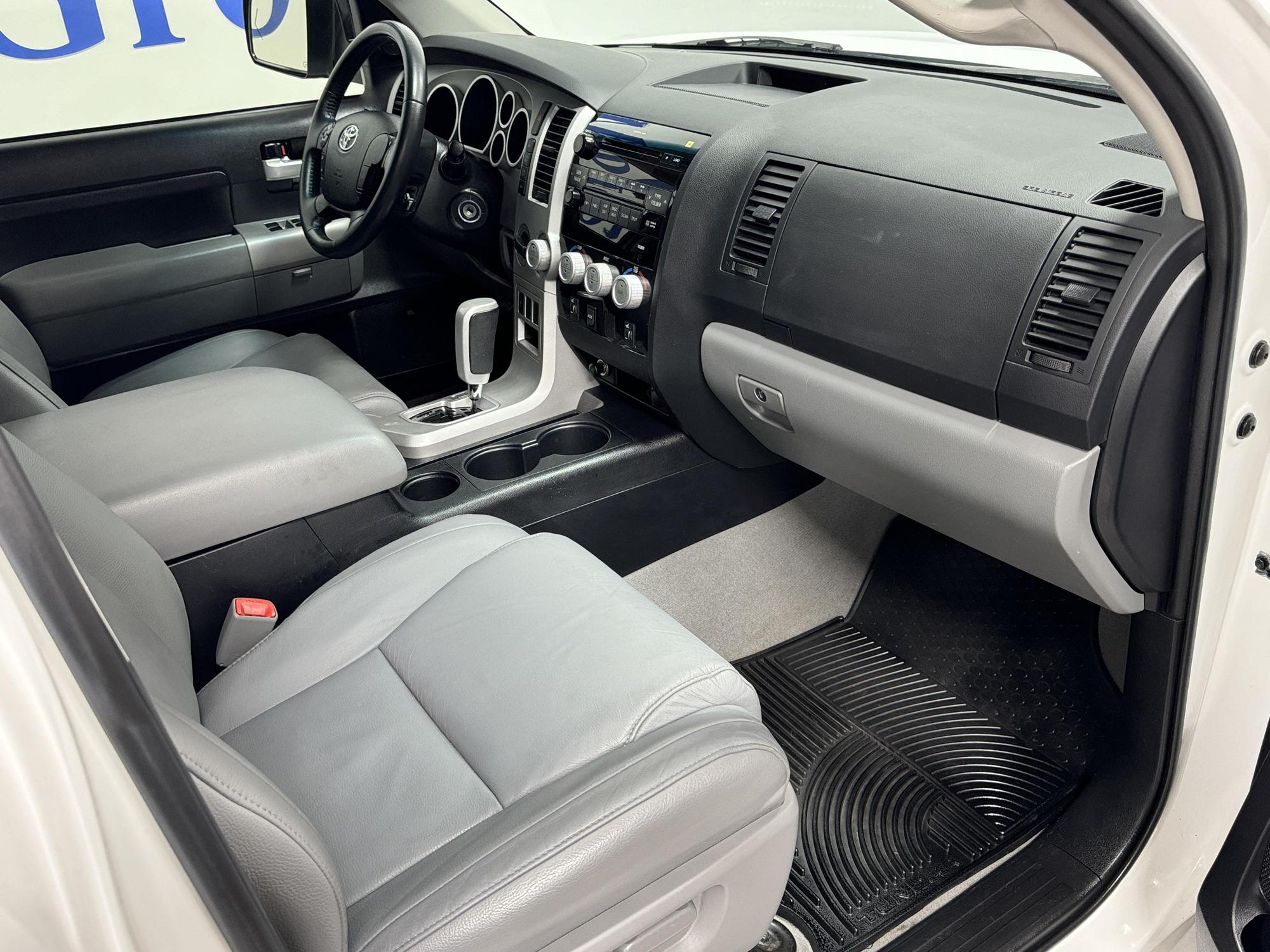 2008 Toyota Tundra Limited photo 34