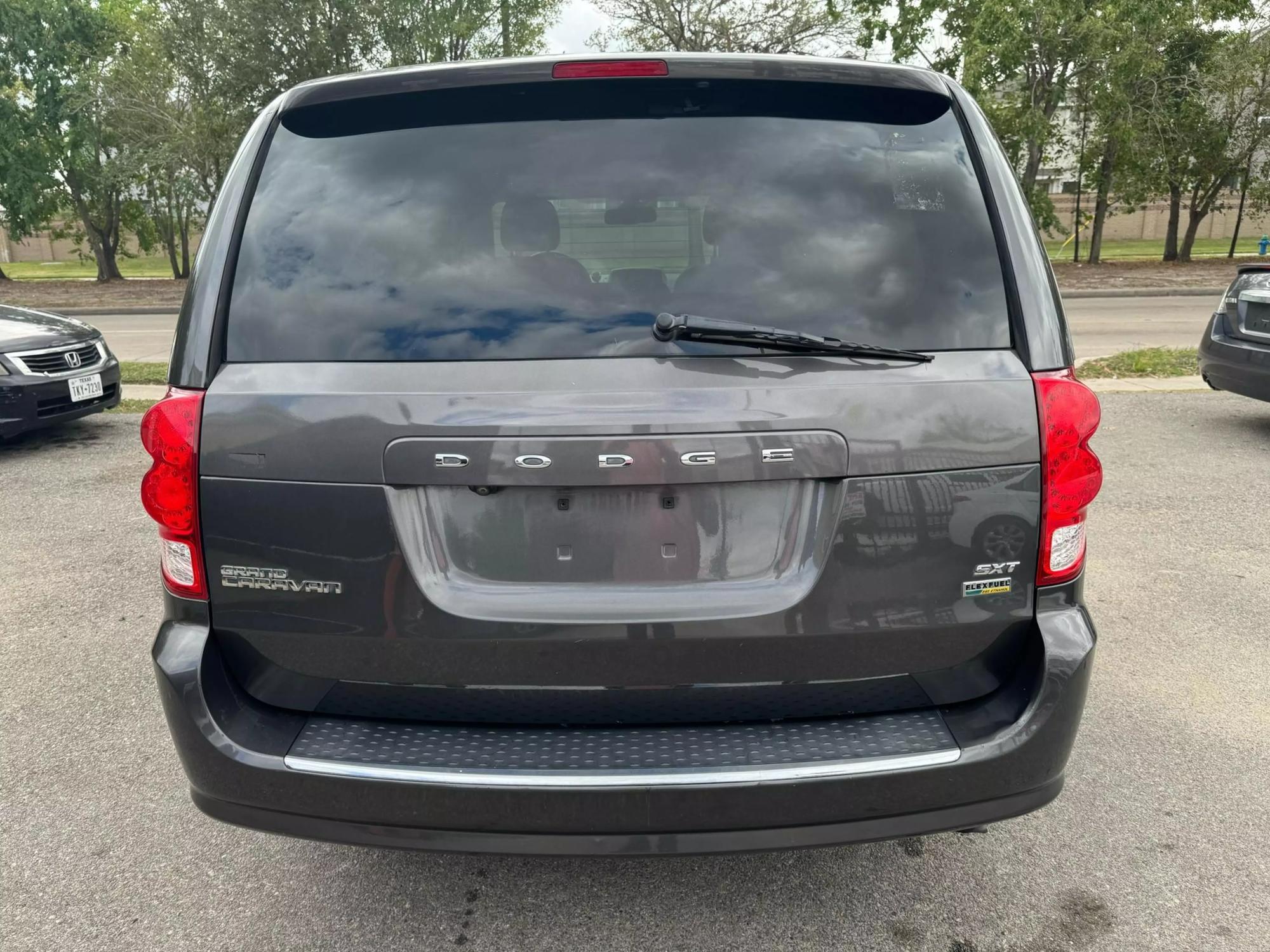 2019 Dodge Grand Caravan SXT photo 28