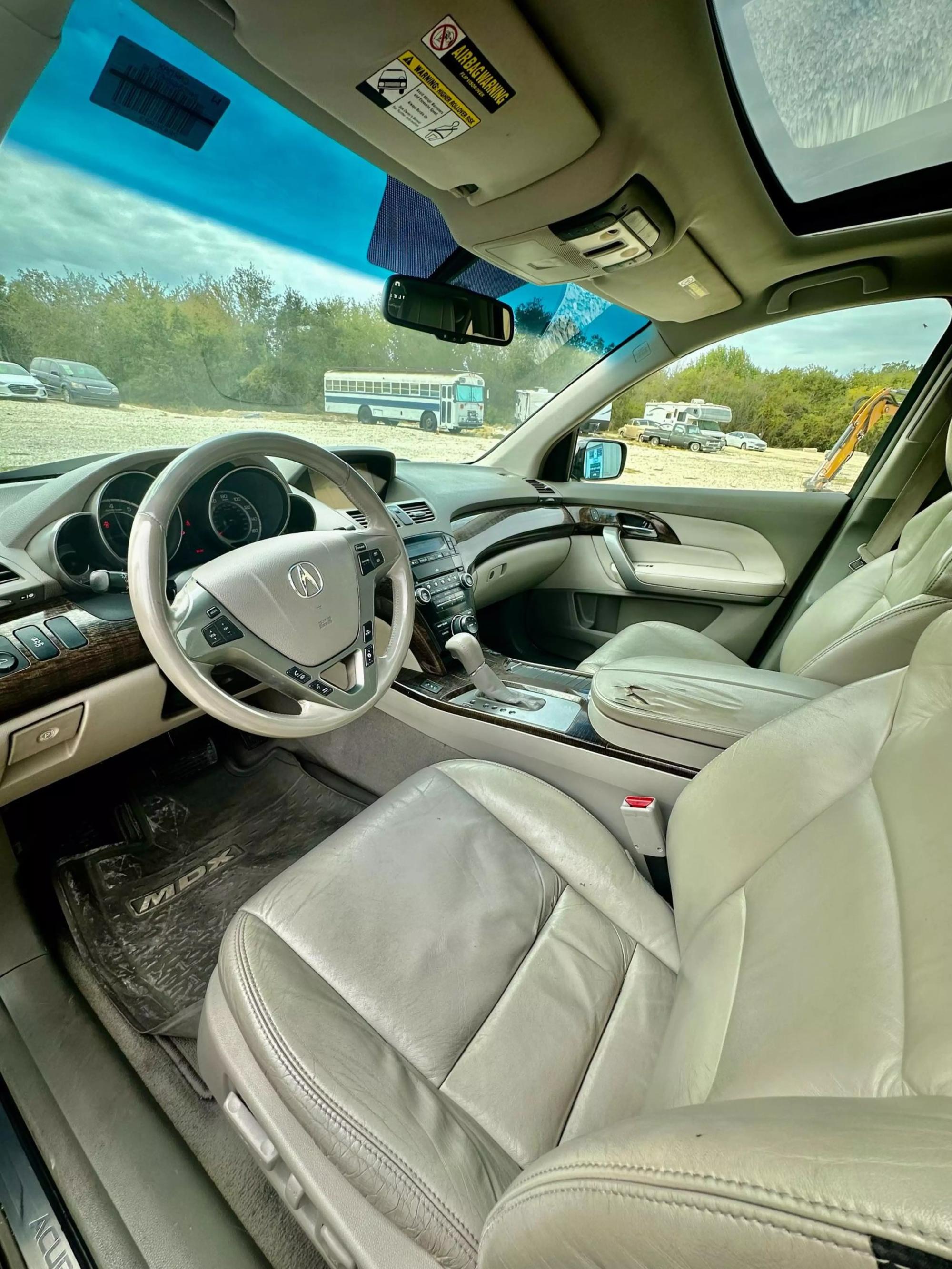 2011 Acura MDX Technology Package photo 40