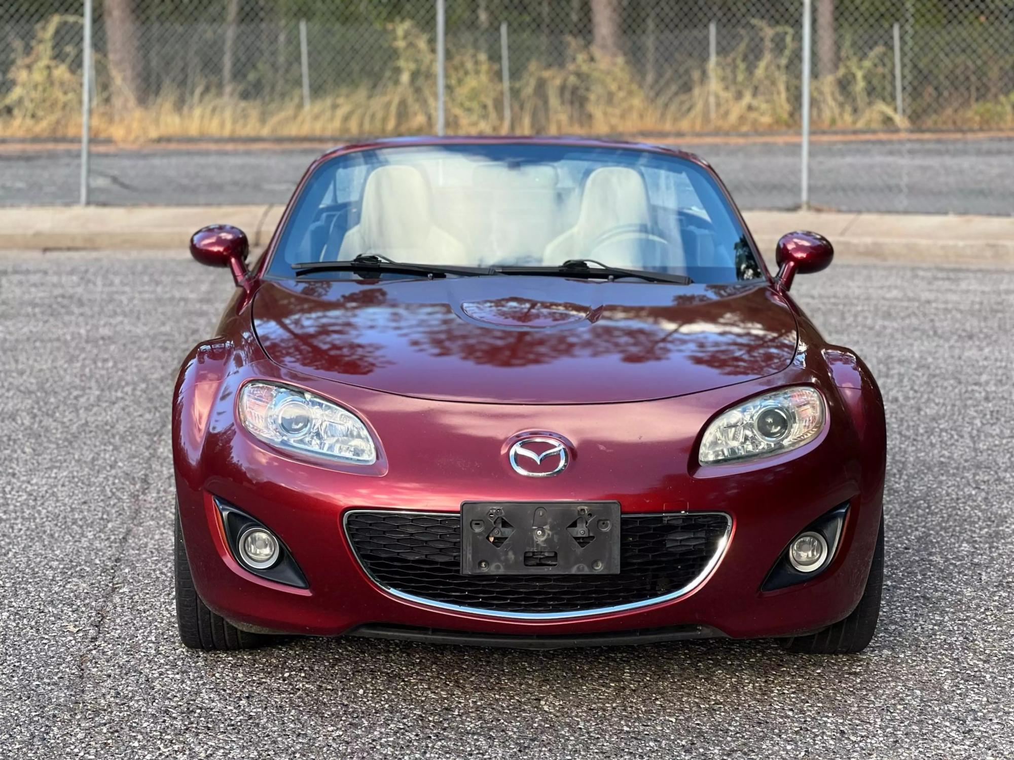 2011 Mazda MX-5 Miata Grand Touring Hard Top photo 36