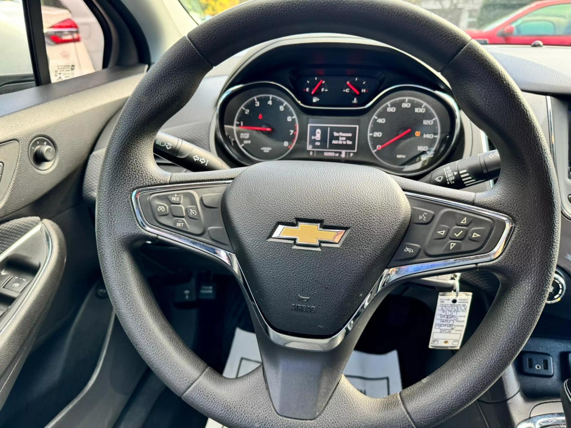 2019 Chevrolet Cruze LS photo 24