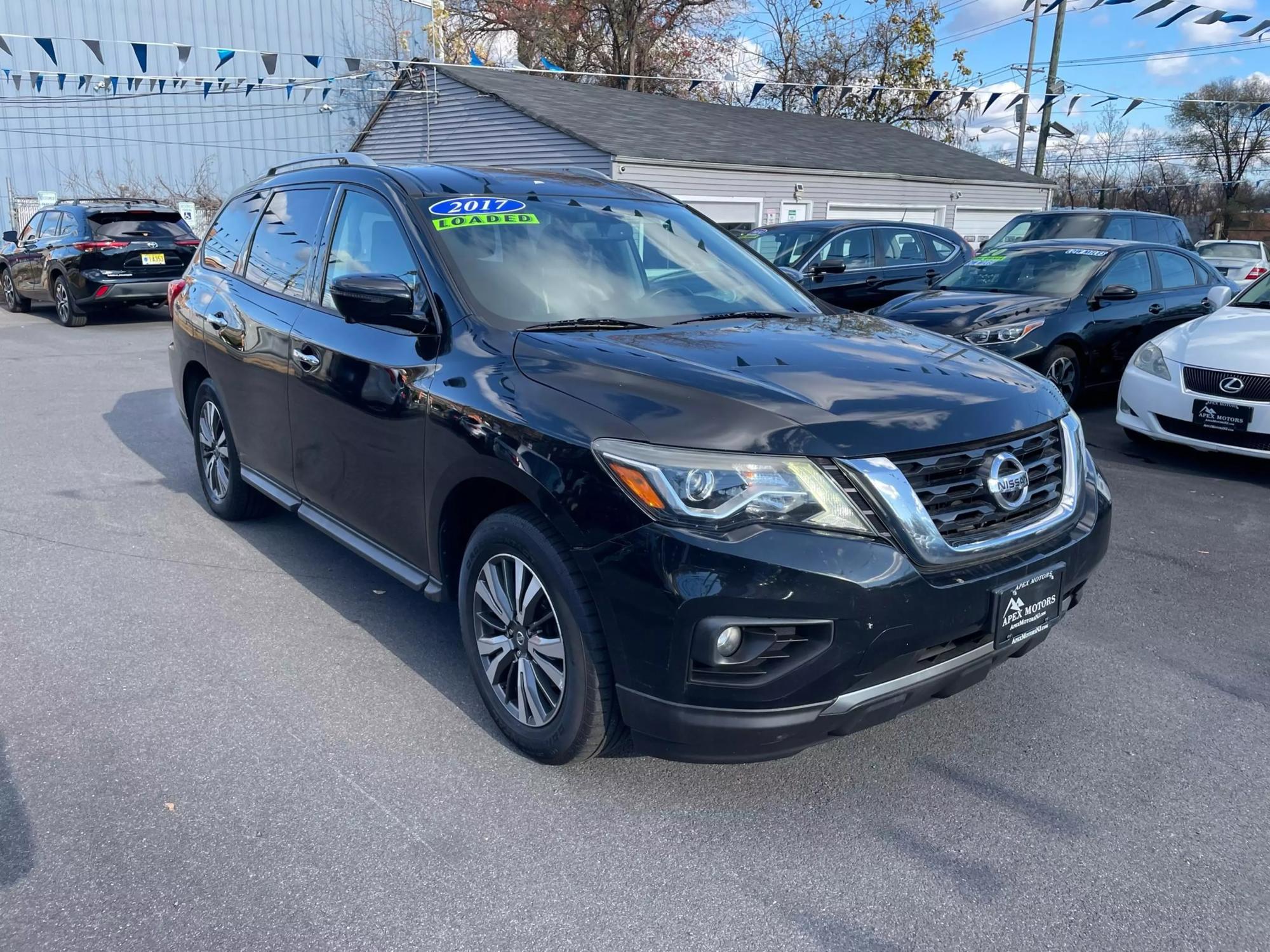 2017 Nissan Pathfinder SL photo 62