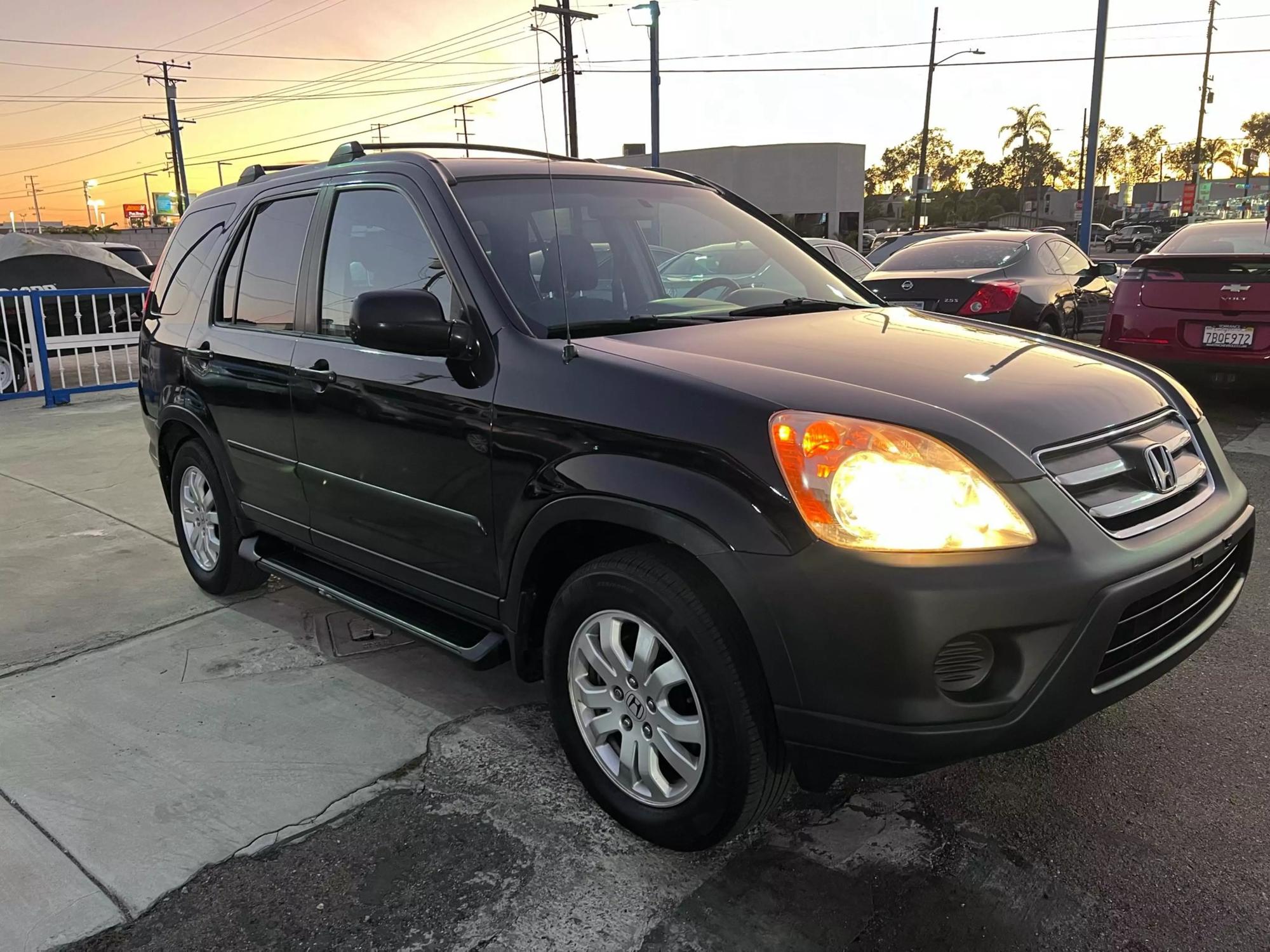 2005 Honda CR-V EX photo 28