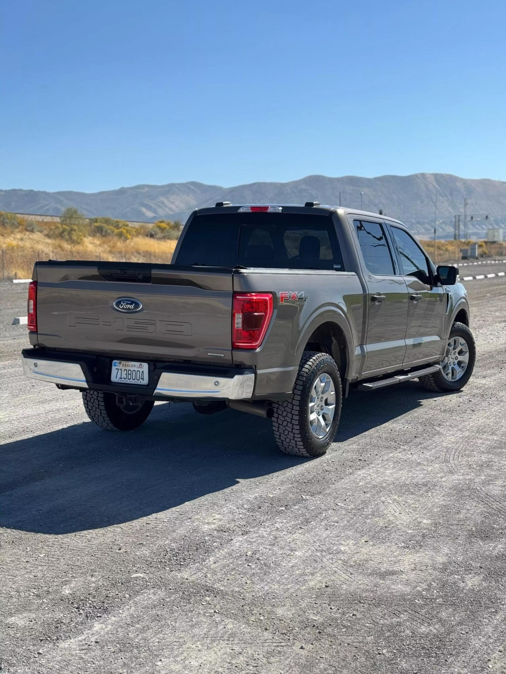 2021 Ford F-150 XLT photo 25