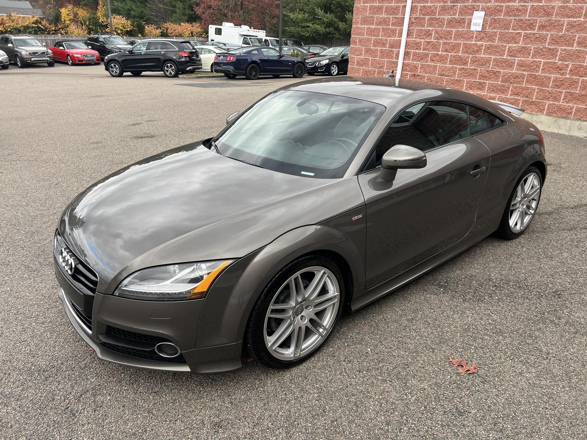 2011 Audi TT Premium Plus photo 17