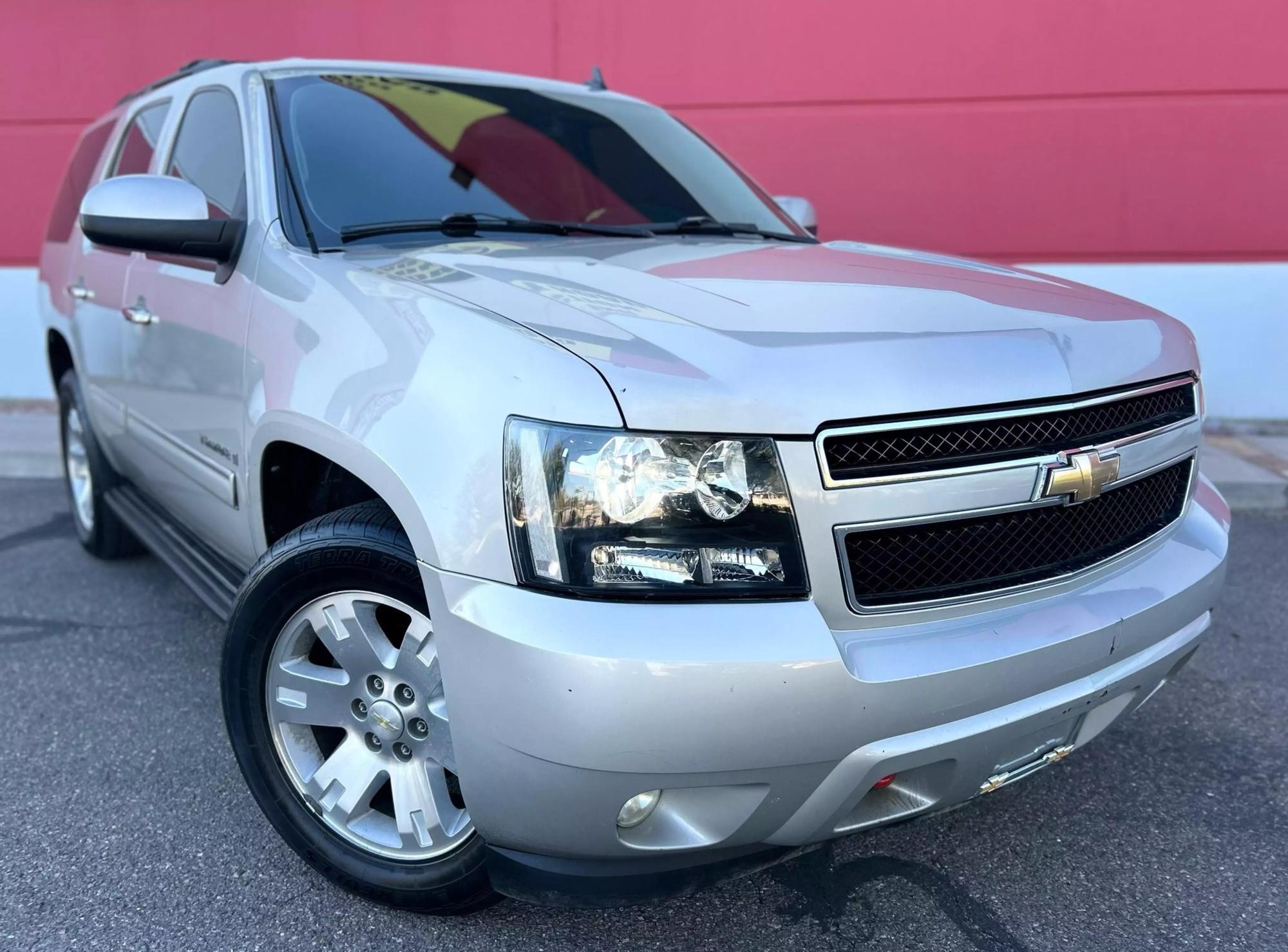 2009 Chevrolet Tahoe null photo 17