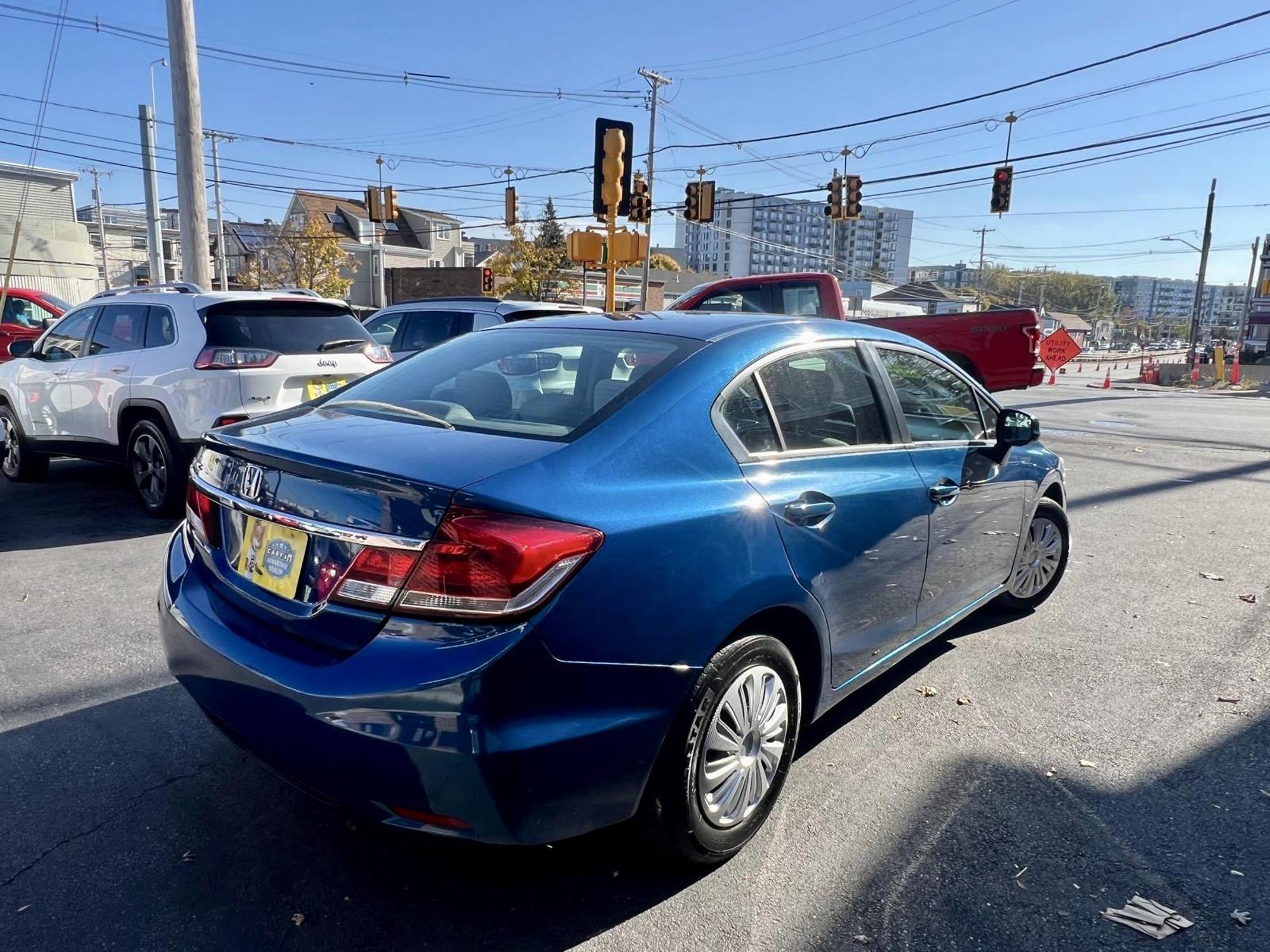 2013 Honda Civic LX photo 29