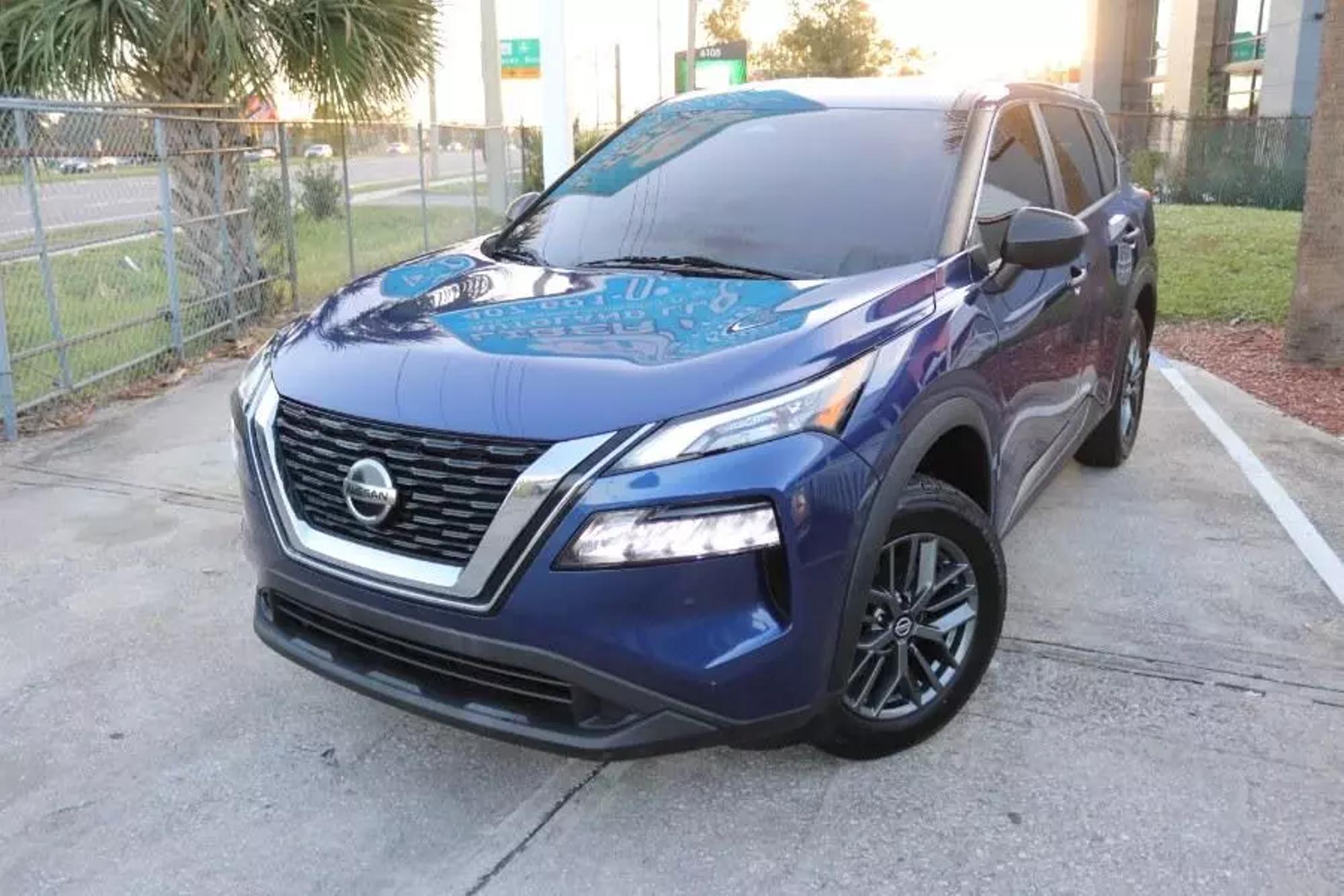 2021 Nissan Rogue S photo 11